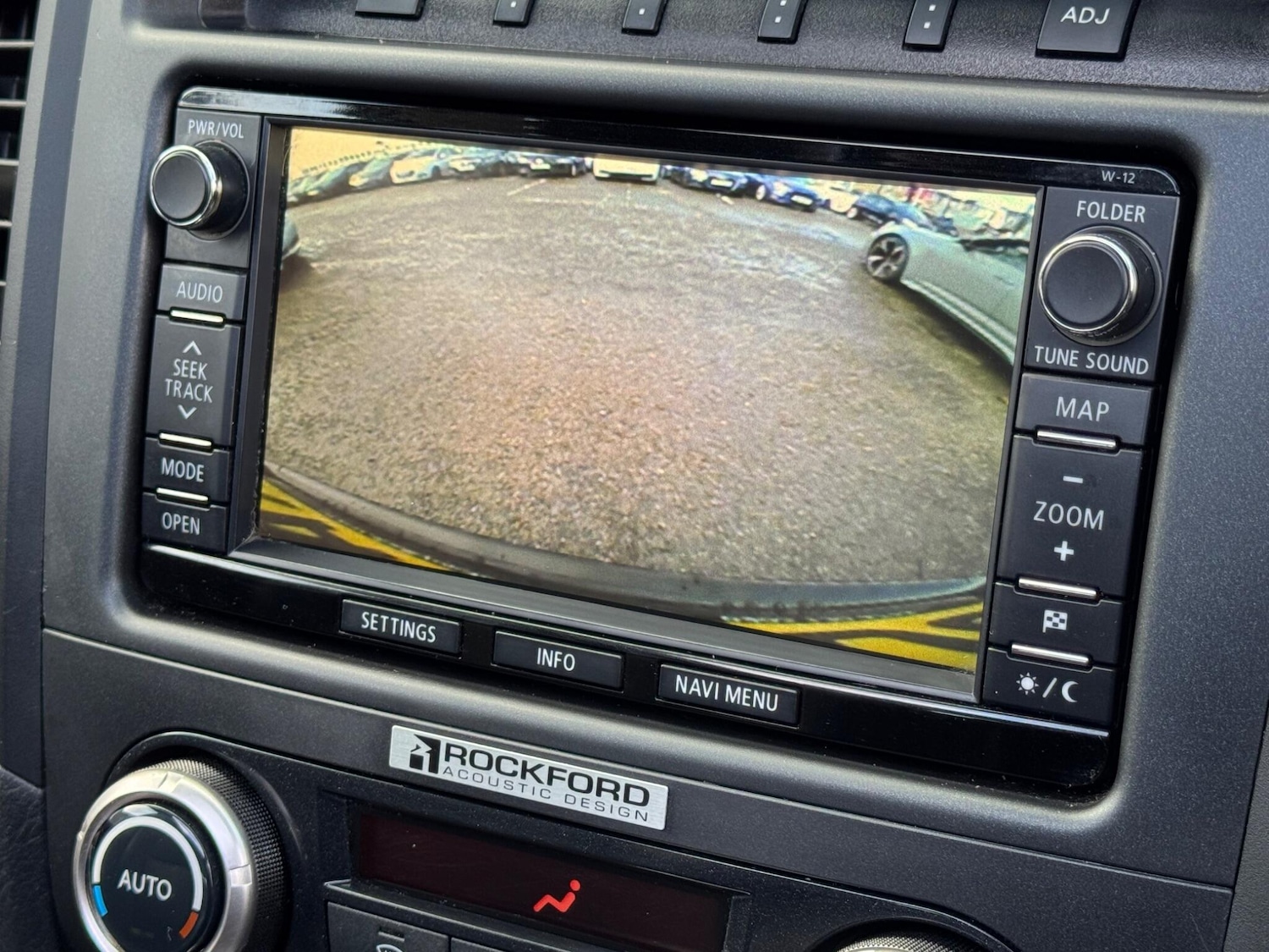 Used Mitsubishi Shogun 2014 for sale - 77330677: Photo 35