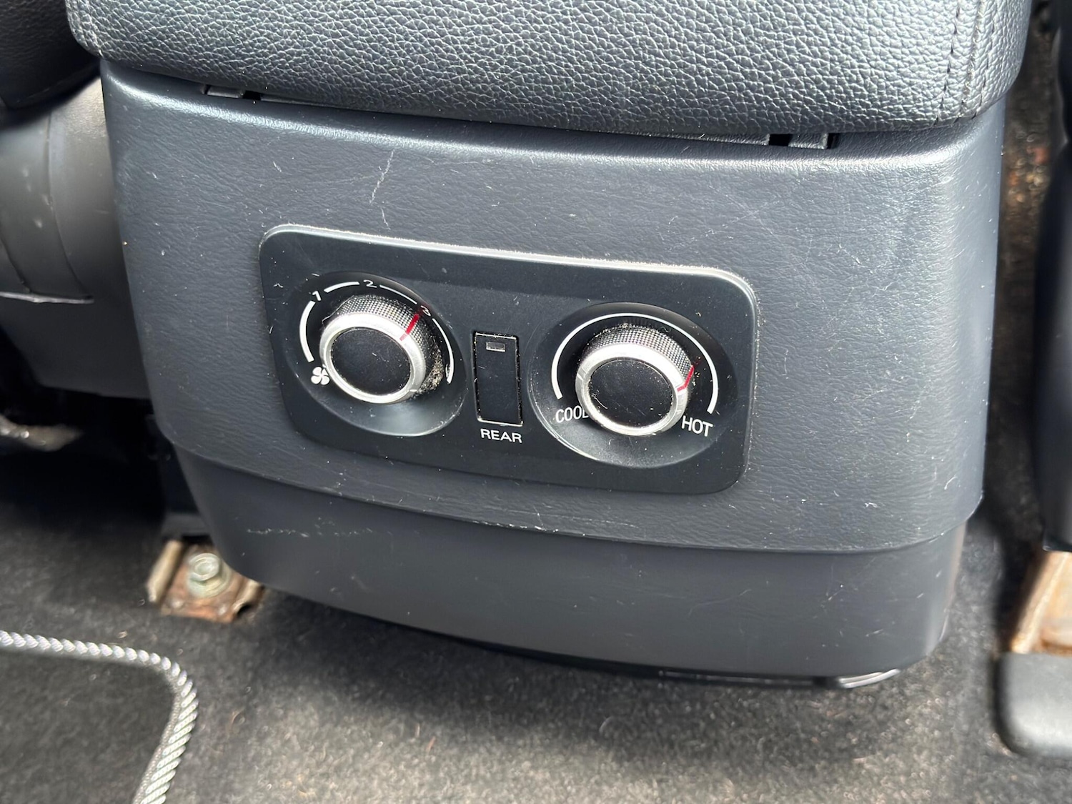 Used Mitsubishi Shogun 2014 for sale - 77330677: Photo 46