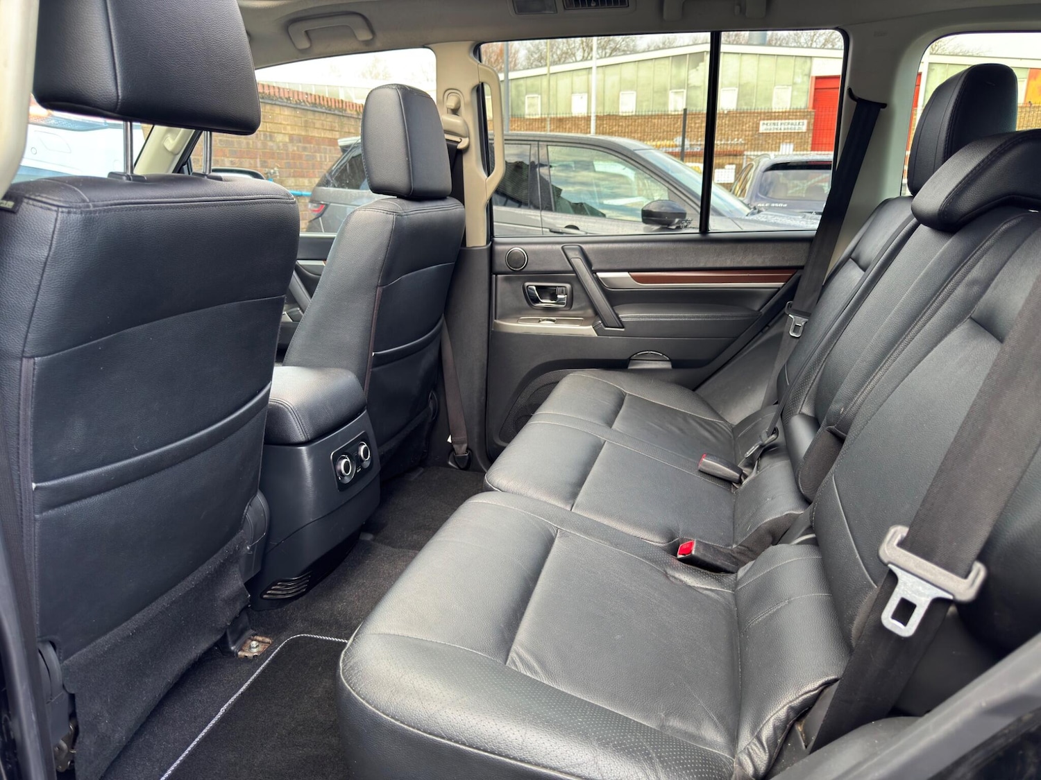 Used Mitsubishi Shogun 2014 for sale - 77330677: Photo 47