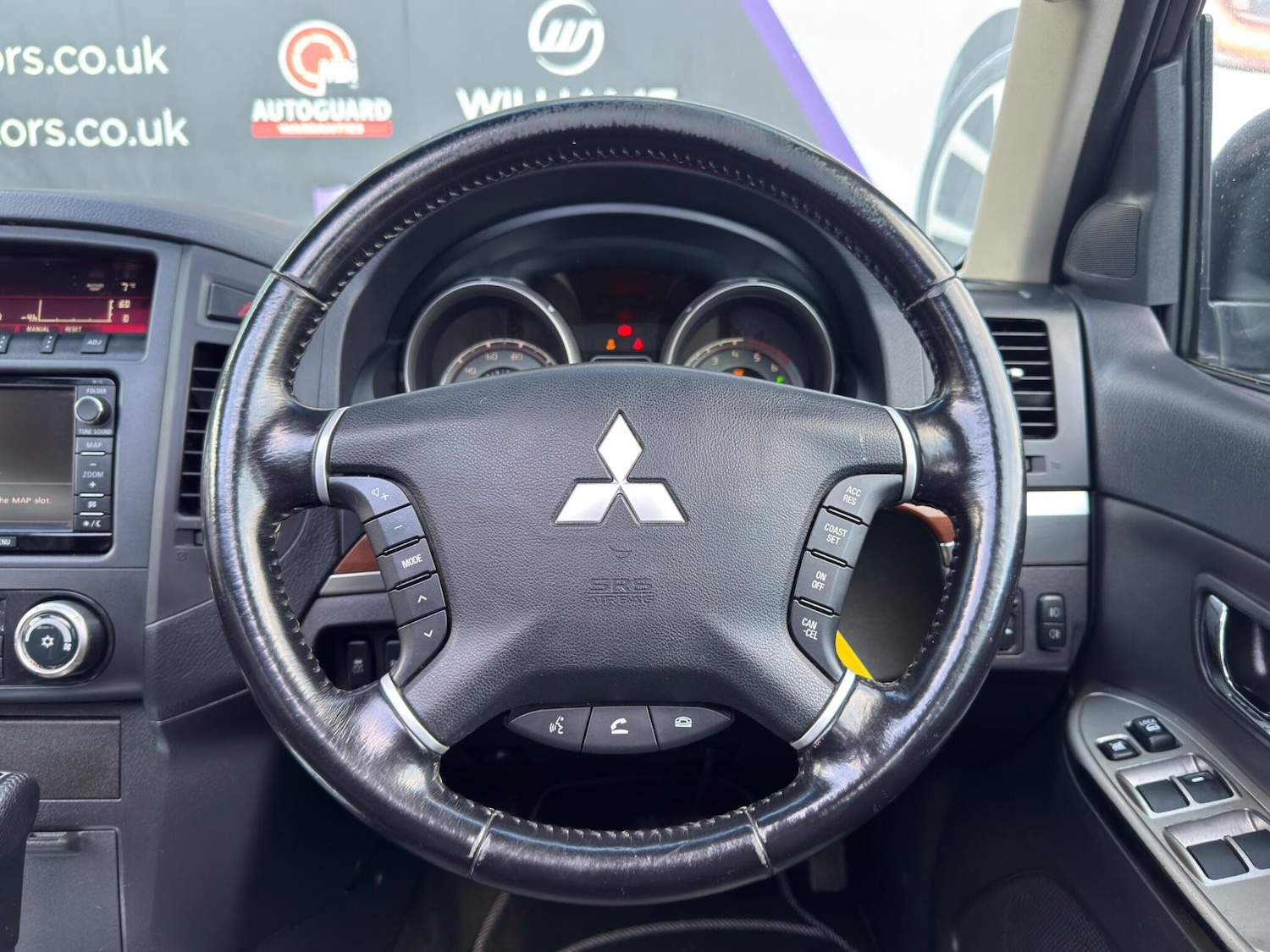 Used Mitsubishi Shogun 2014 for sale - 77330677: Photo 50