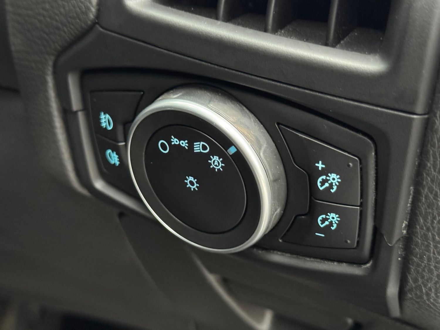 Used Ford Focus 2016 for sale - 77029478: Photo 25