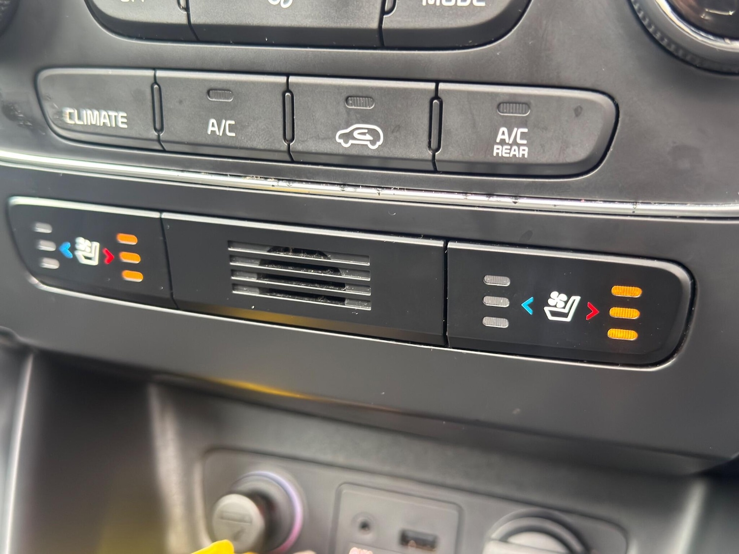 Used Kia Sorento 2015 for sale - 77456355: Photo 35