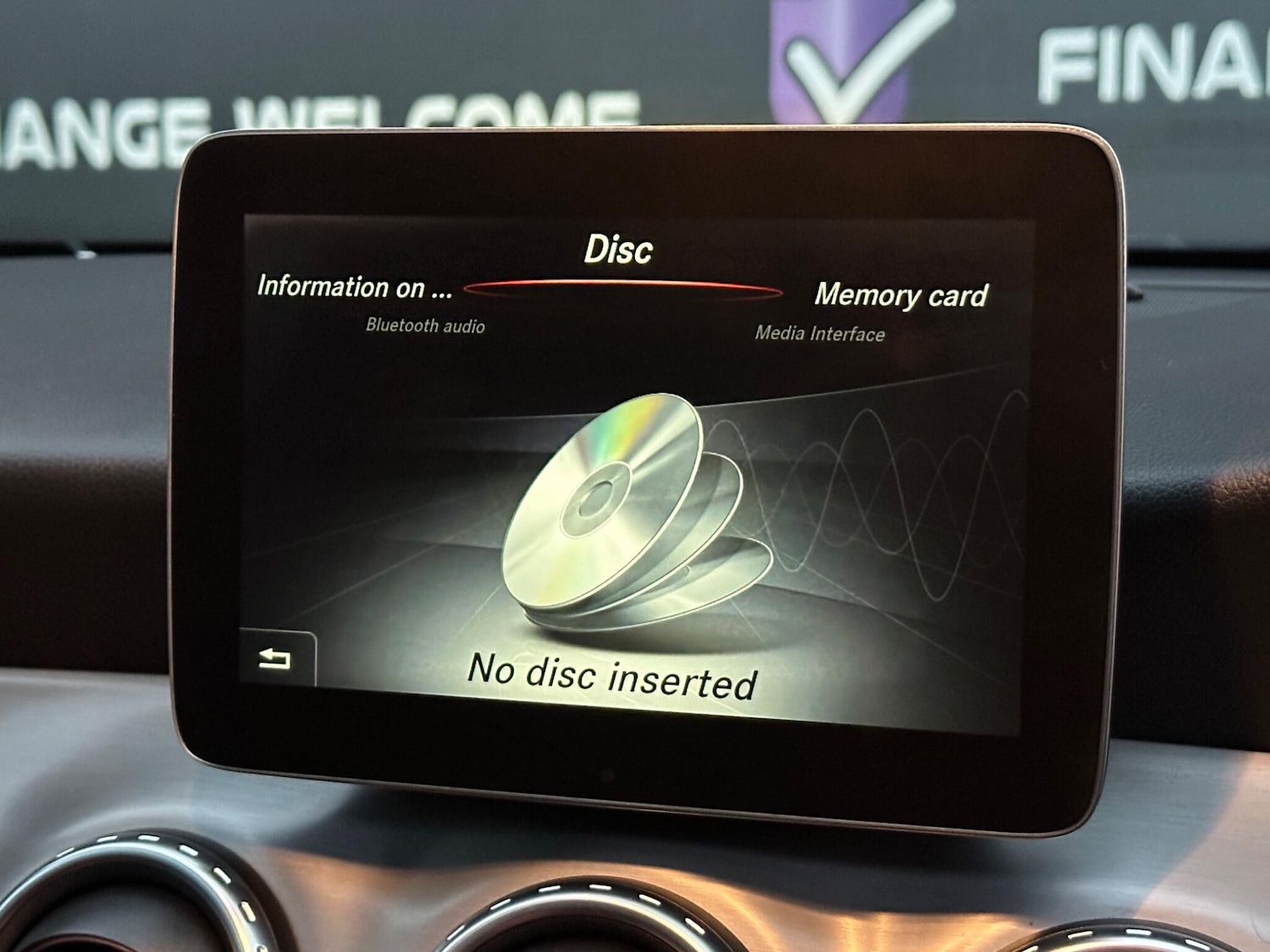 Used Mercedes-Benz GLA 2016 for sale - 76584071: Photo 42