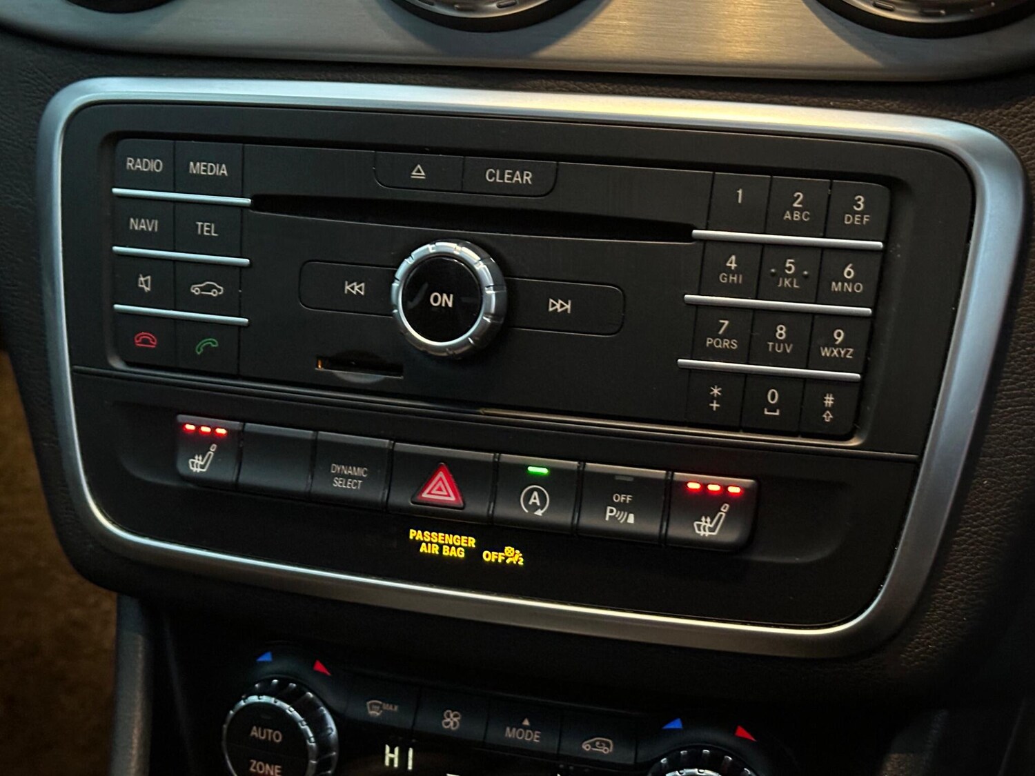 Used Mercedes-Benz GLA 2016 for sale - 76584071: Photo 44