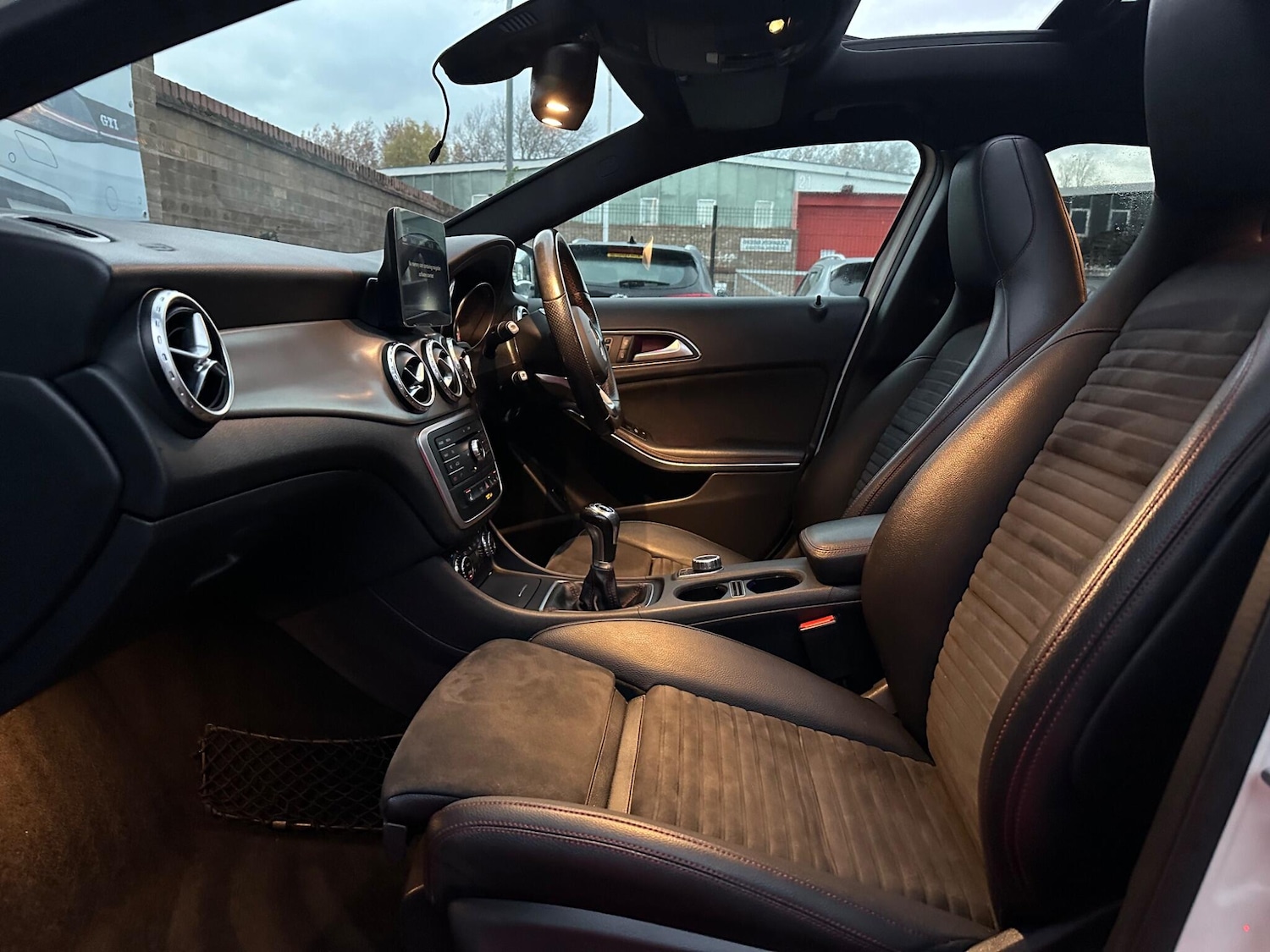 Used Mercedes-Benz GLA 2016 for sale - 76584071: Photo 49