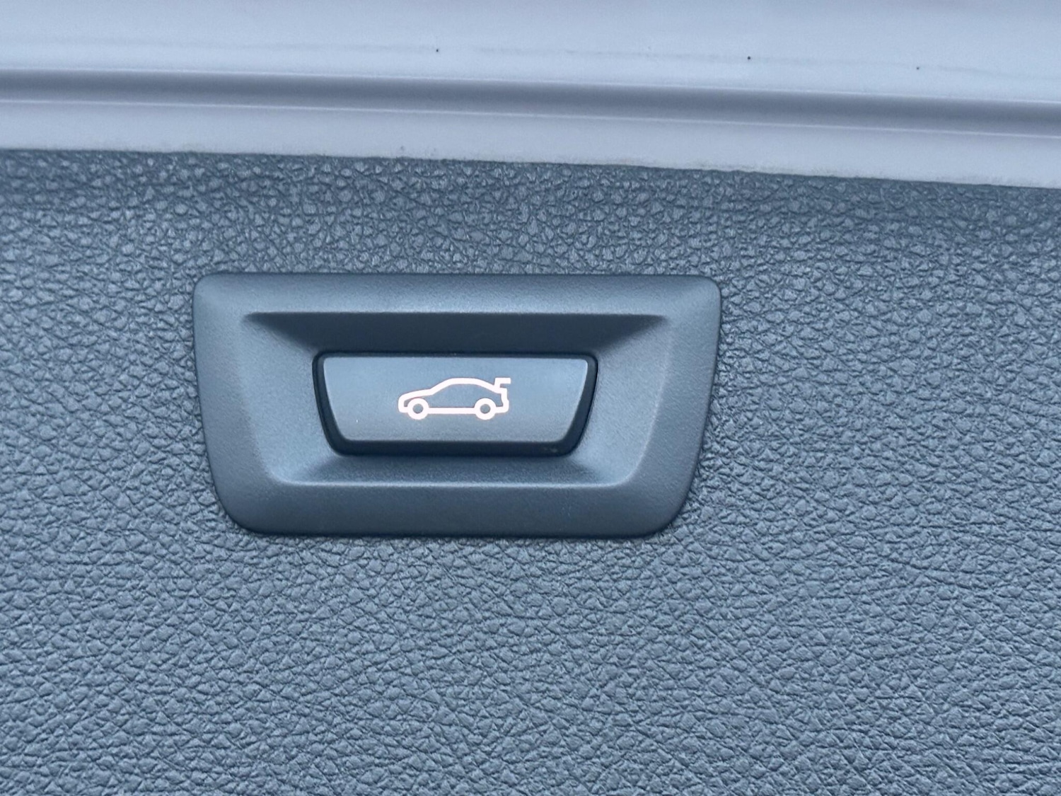 Used BMW 3 Series 2016 for sale - 76572994: Photo 19