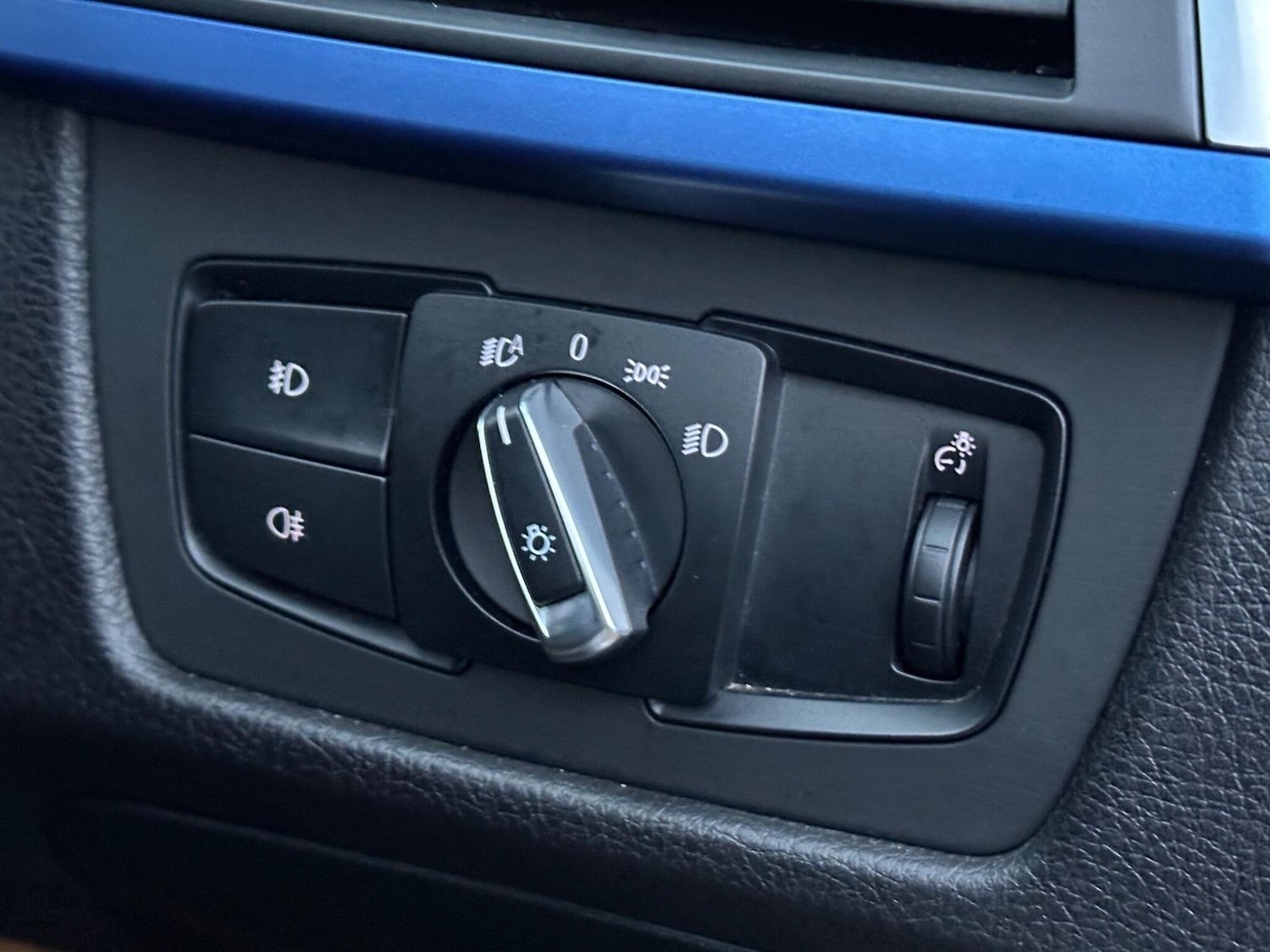 Used BMW 3 Series 2016 for sale - 76572994: Photo 25