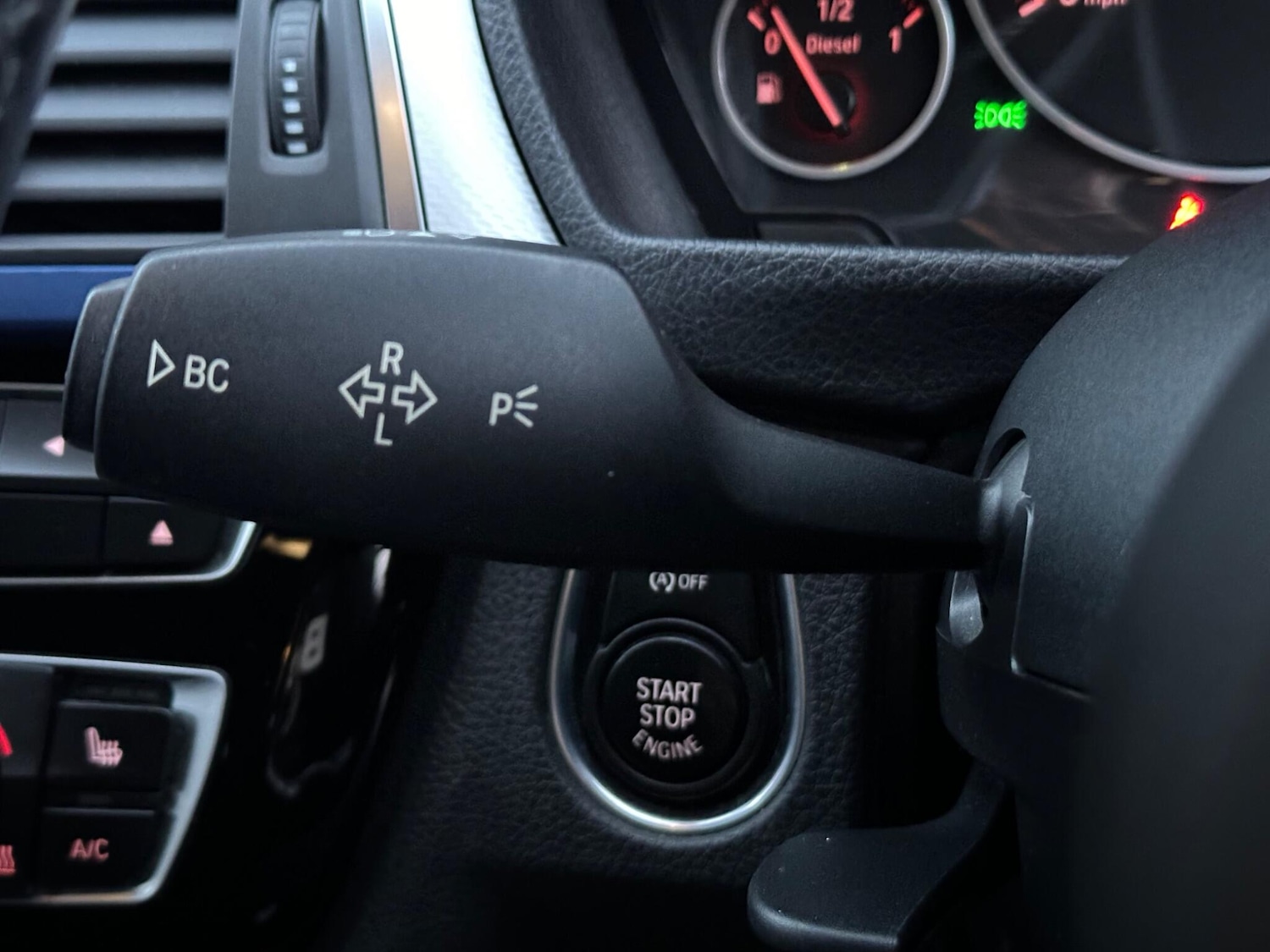 Used BMW 3 Series 2016 for sale - 76572994: Photo 28