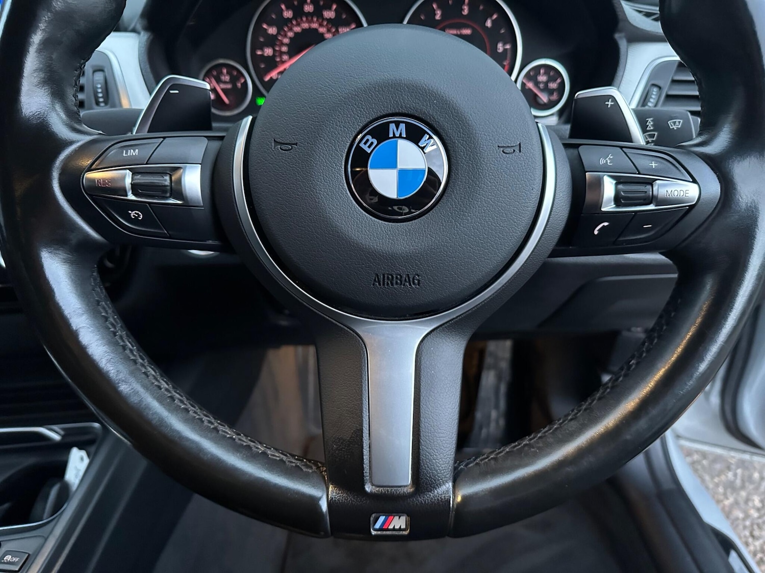 Used BMW 3 Series 2016 for sale - 76572994: Photo 31