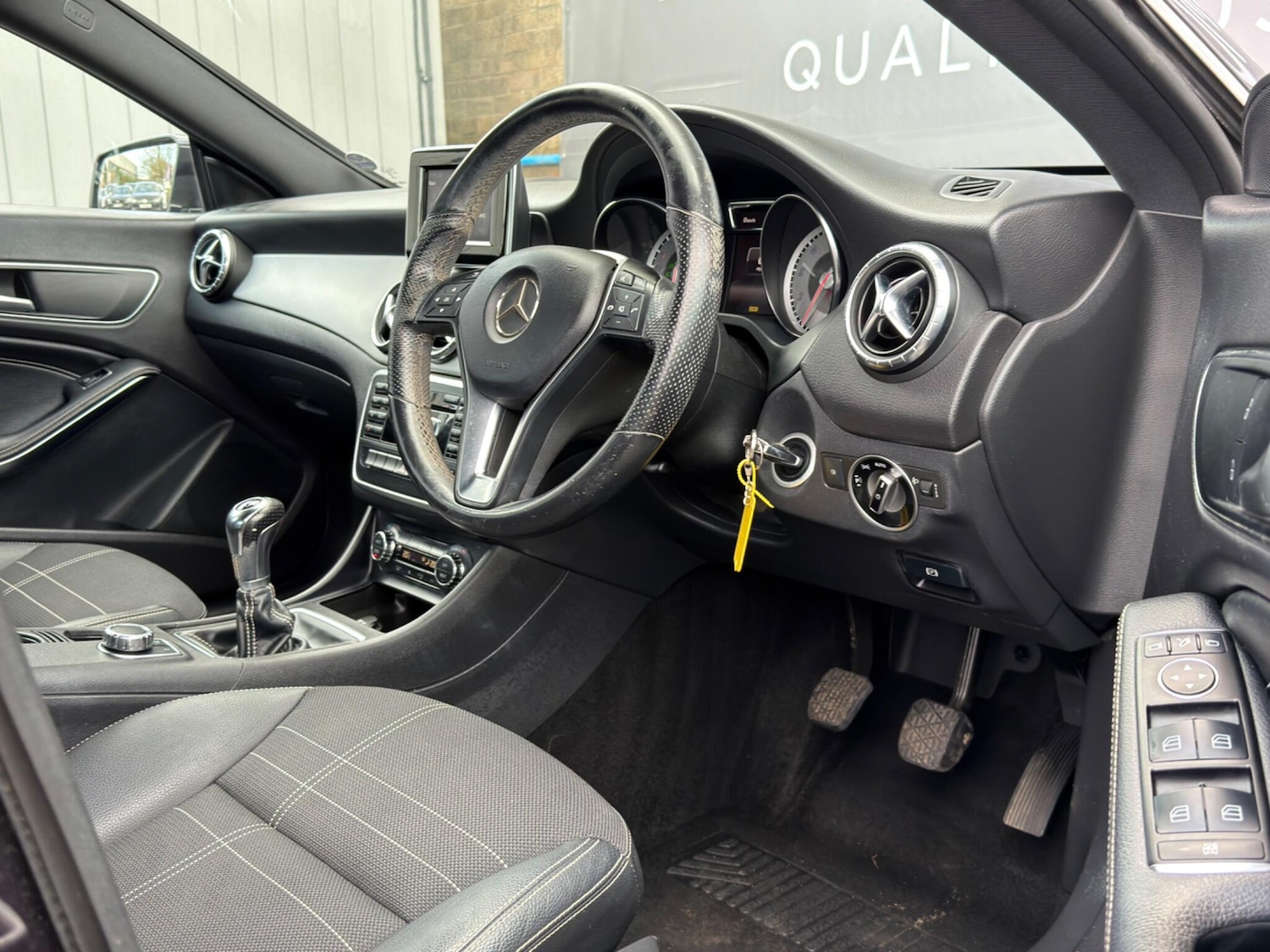 Used Mercedes-Benz CLA 2013 for sale - 77657951: Photo 11