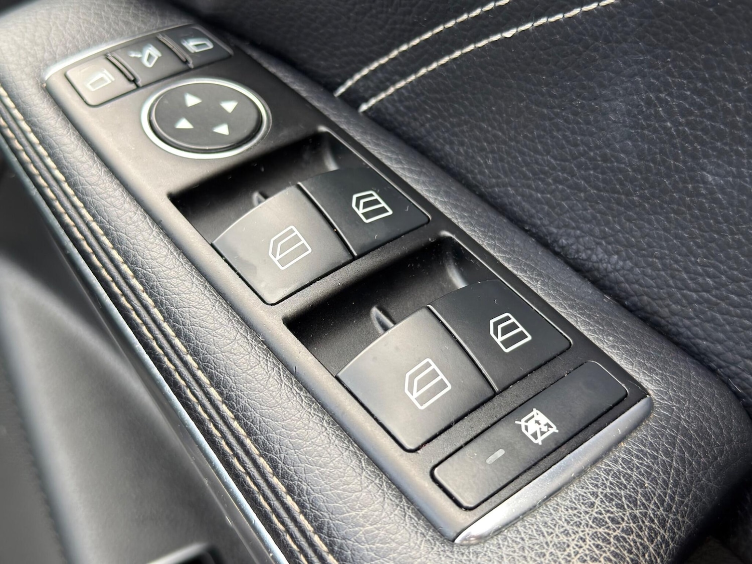 Used Mercedes-Benz CLA 2013 for sale - 77657951: Photo 26