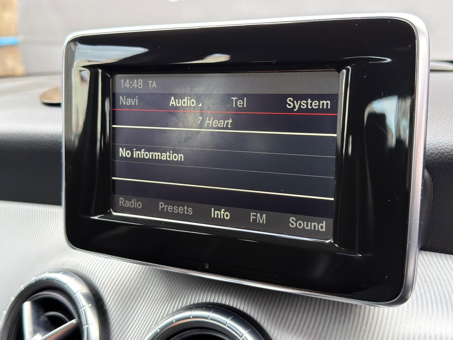 Used Mercedes-Benz CLA 2013 for sale - 77657951: Photo 35