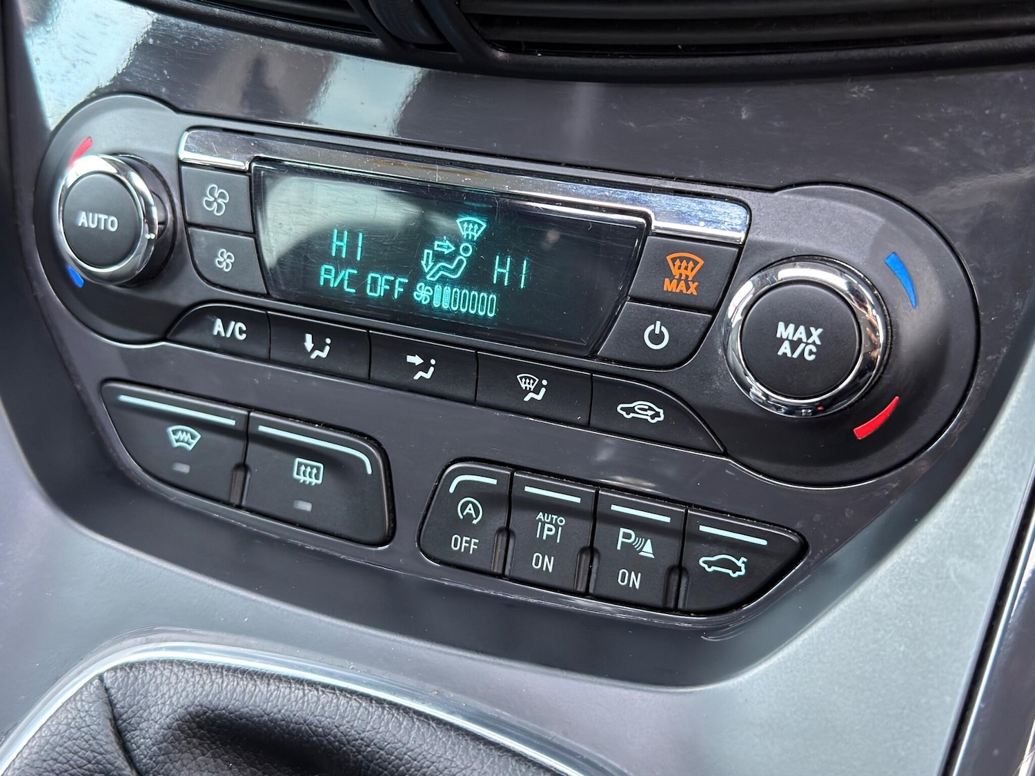 Used Ford Kuga for sale - 77704614: Photo 43