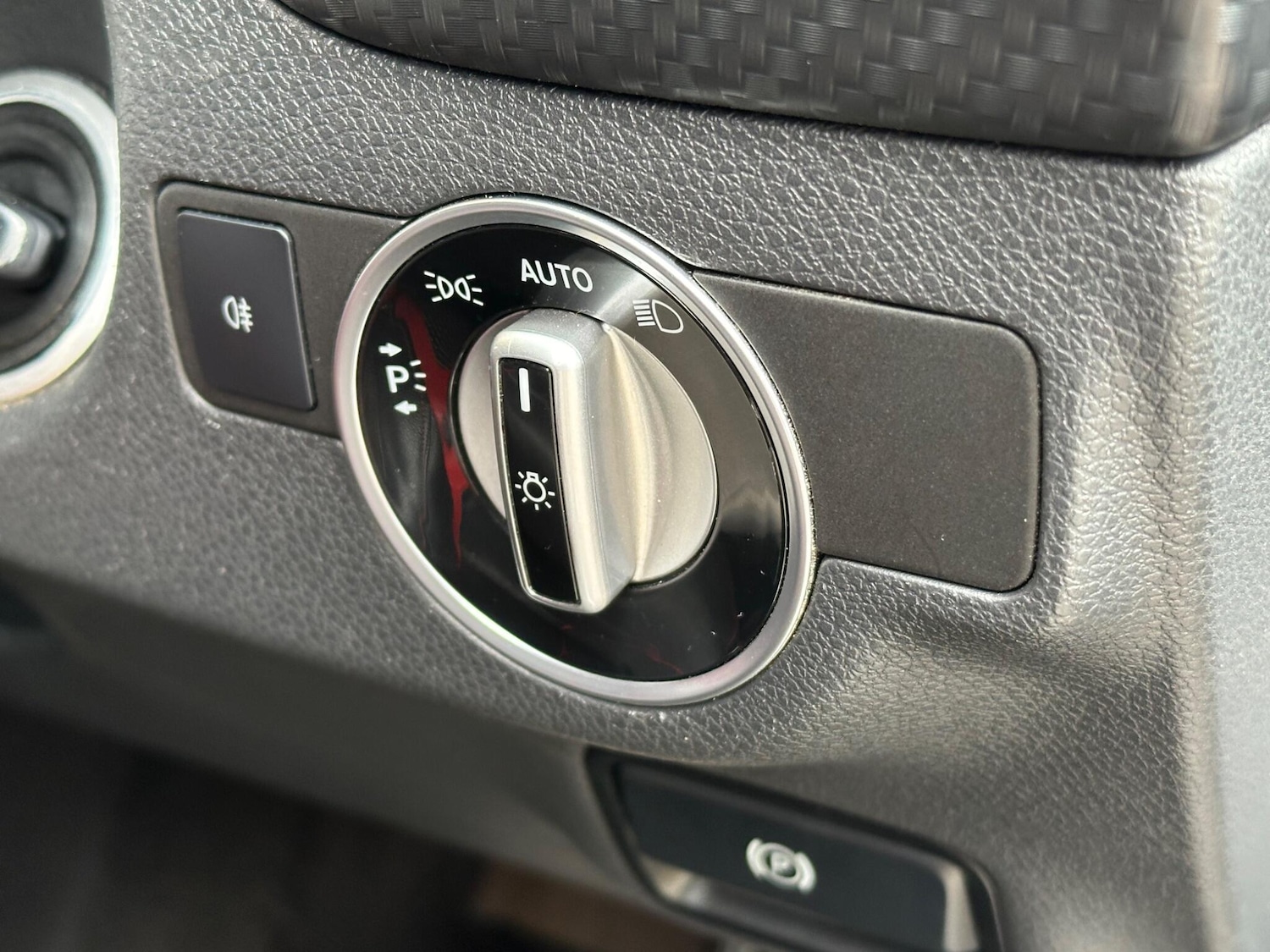 Used Mercedes-Benz A-Class 2014 for sale - 76259681: Photo 33