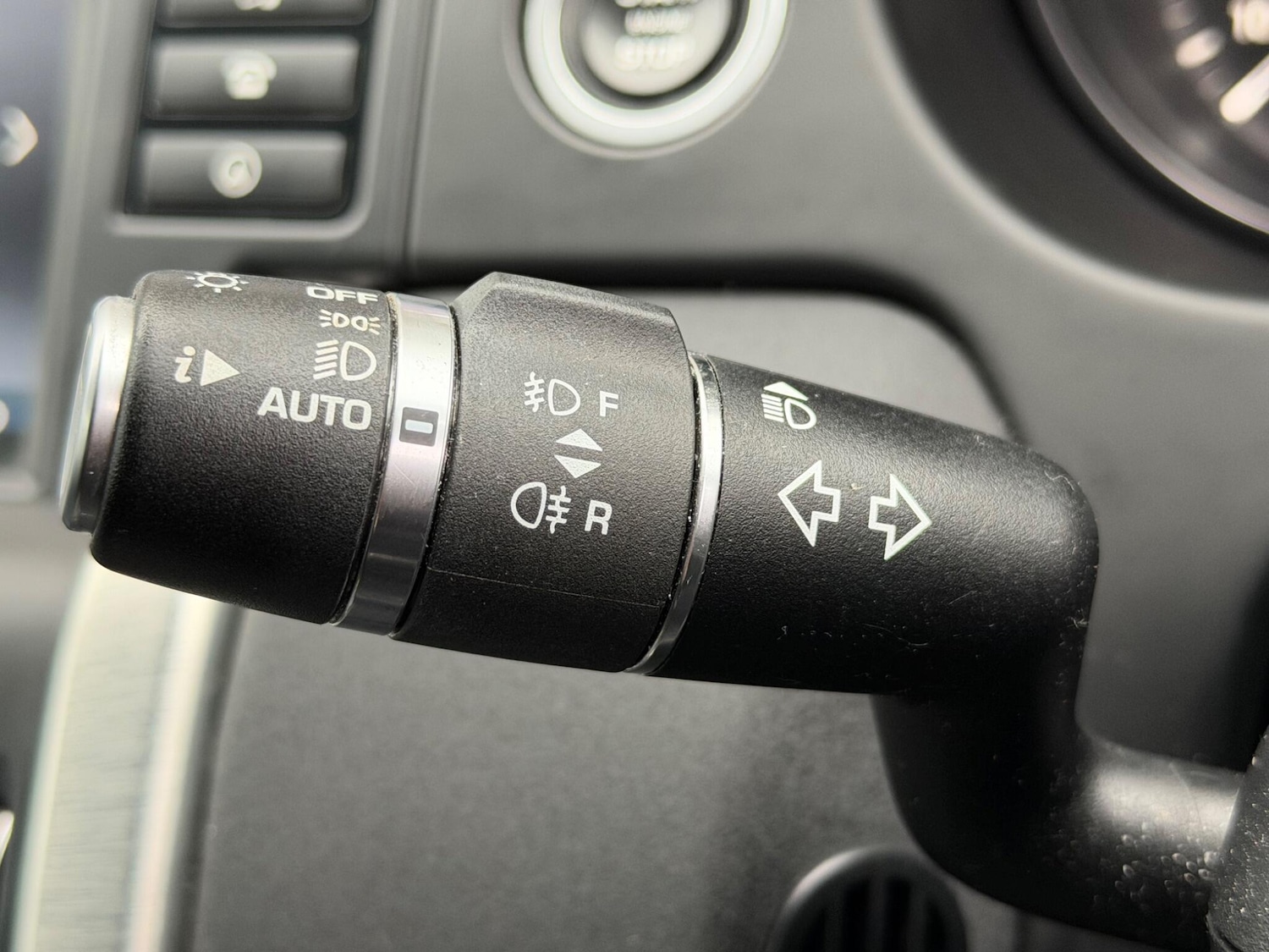 Used Land Rover Discovery Sport 2017 for sale - 77704834: Photo 31