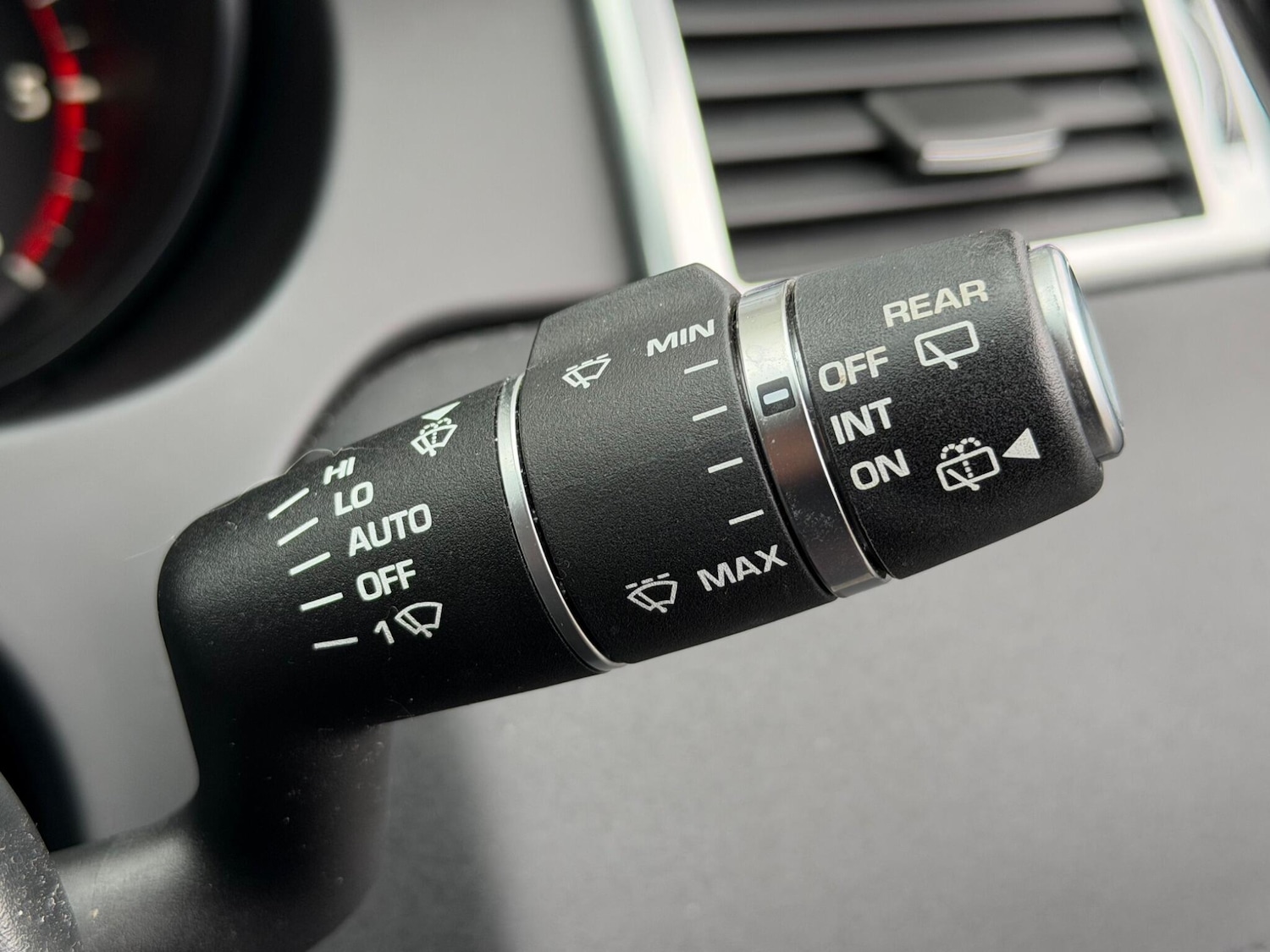 Used Land Rover Discovery Sport 2017 for sale - 77704834: Photo 35