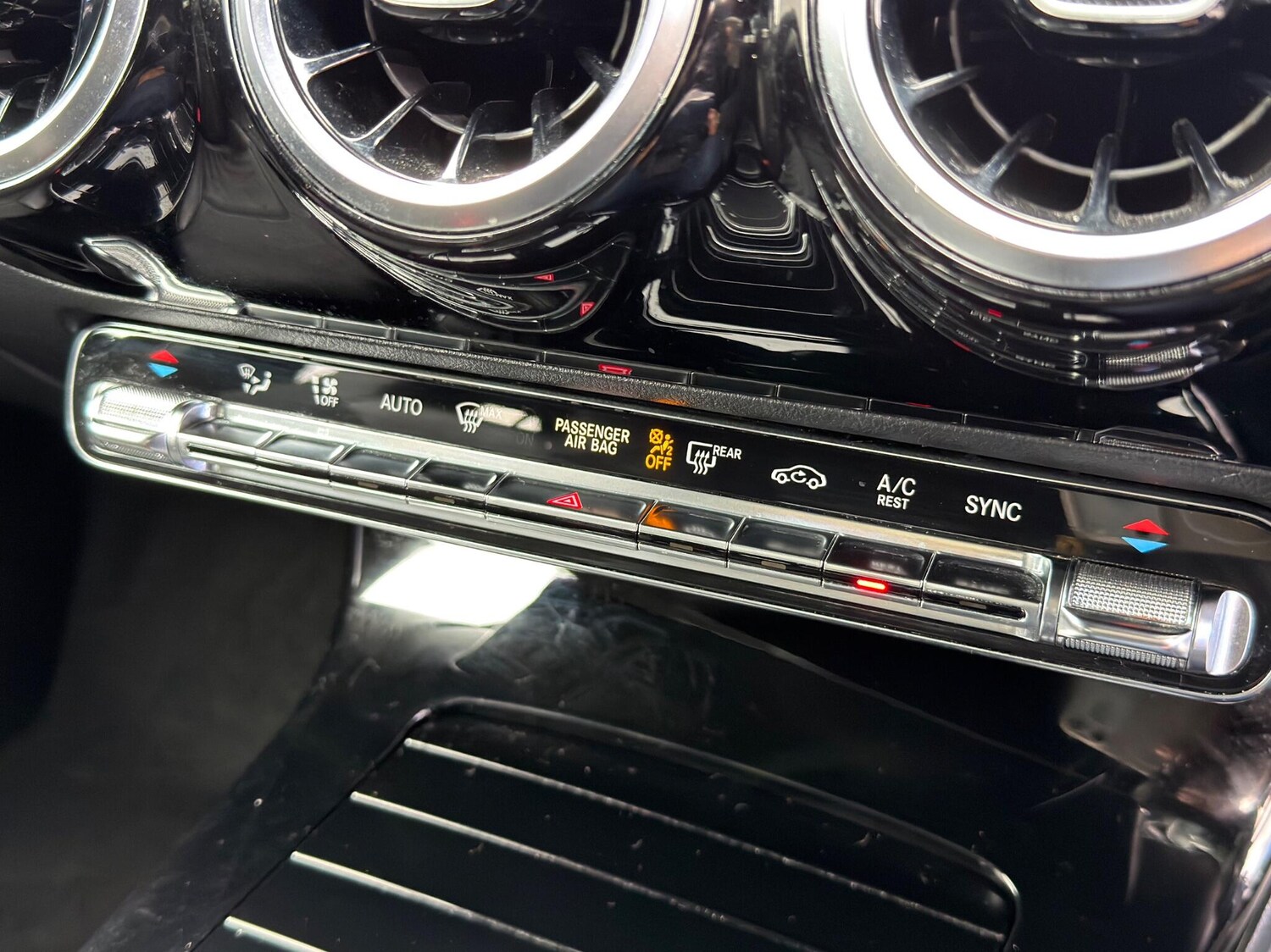 Used Mercedes-Benz A-Class for sale - 77573795: Photo 42