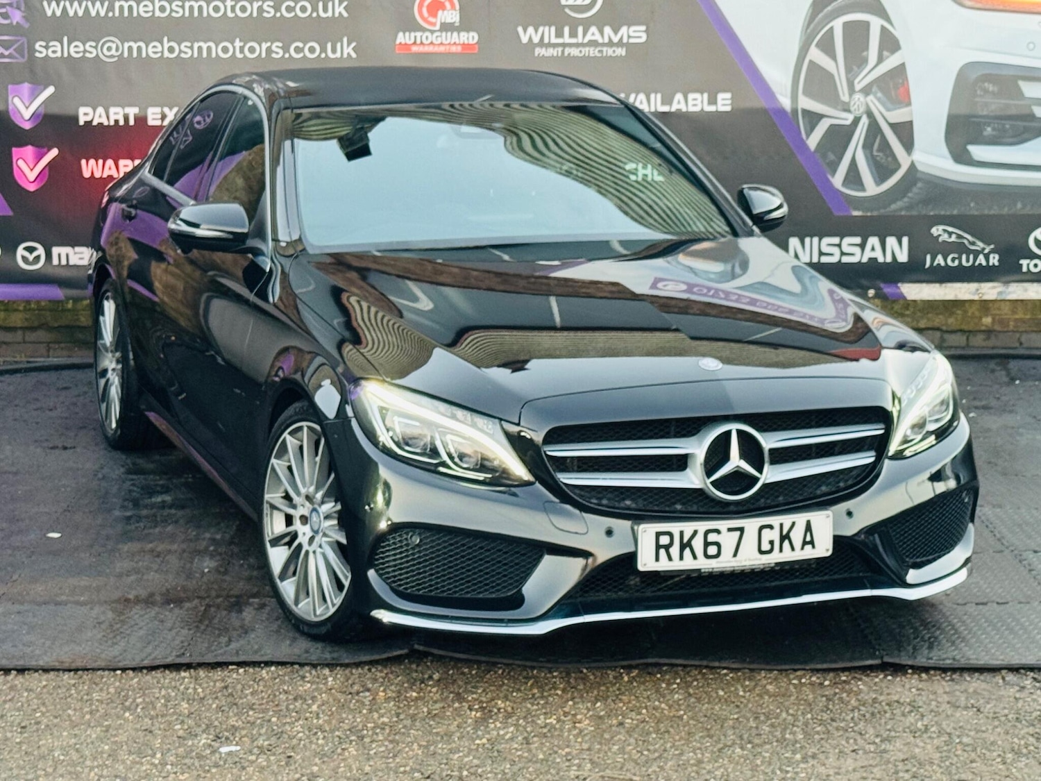 Used Mercedes-Benz C Class 2017 for sale - 77052450: Photo 3