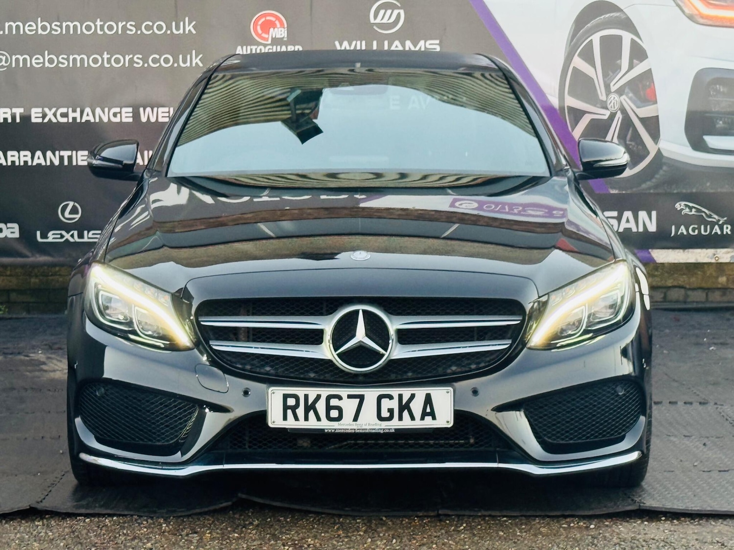 Used Mercedes-Benz C Class 2017 for sale - 77052450: Photo 4