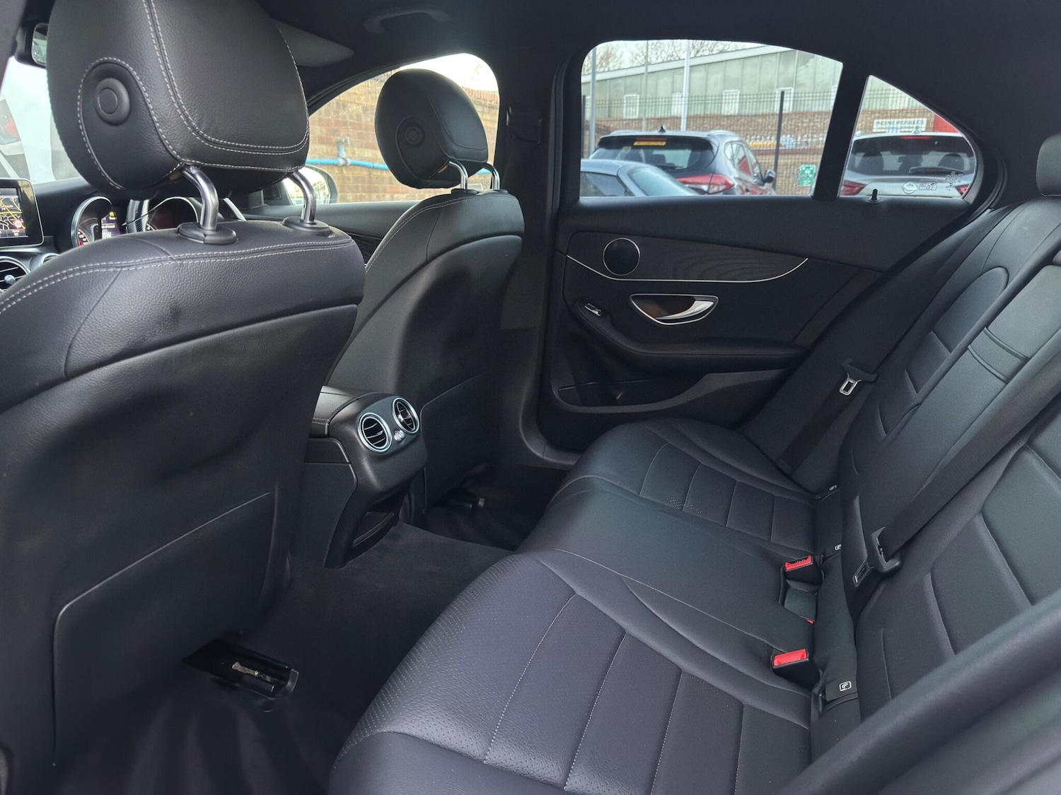 Used Mercedes-Benz C Class 2017 for sale - 77052450: Photo 56