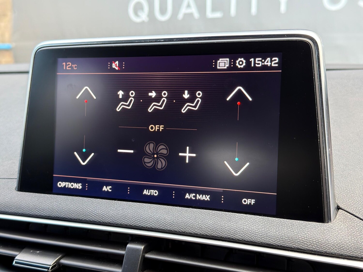 Used Peugeot 3008 2018 for sale - 78127320: Photo 37