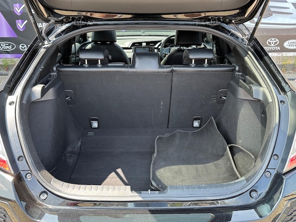 Used Honda Civic 2017 for sale - 74966009: Photo 18