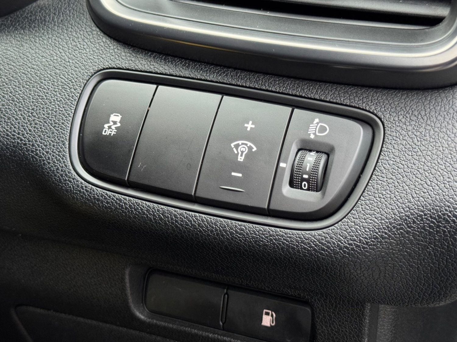 Used Kia Sorento 2016 for sale - 77120530: Photo 26