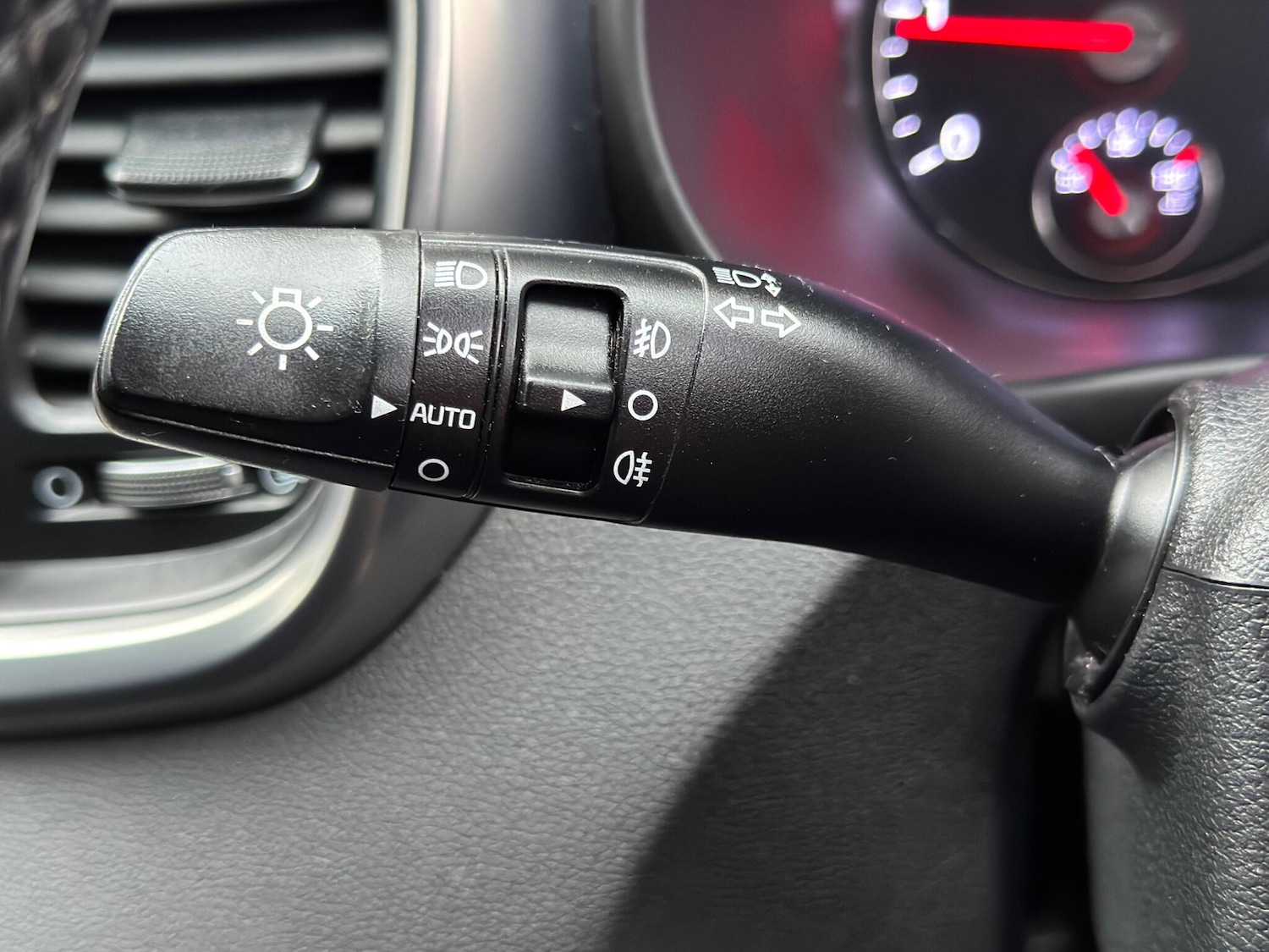 Used Kia Sorento 2016 for sale - 77120530: Photo 28