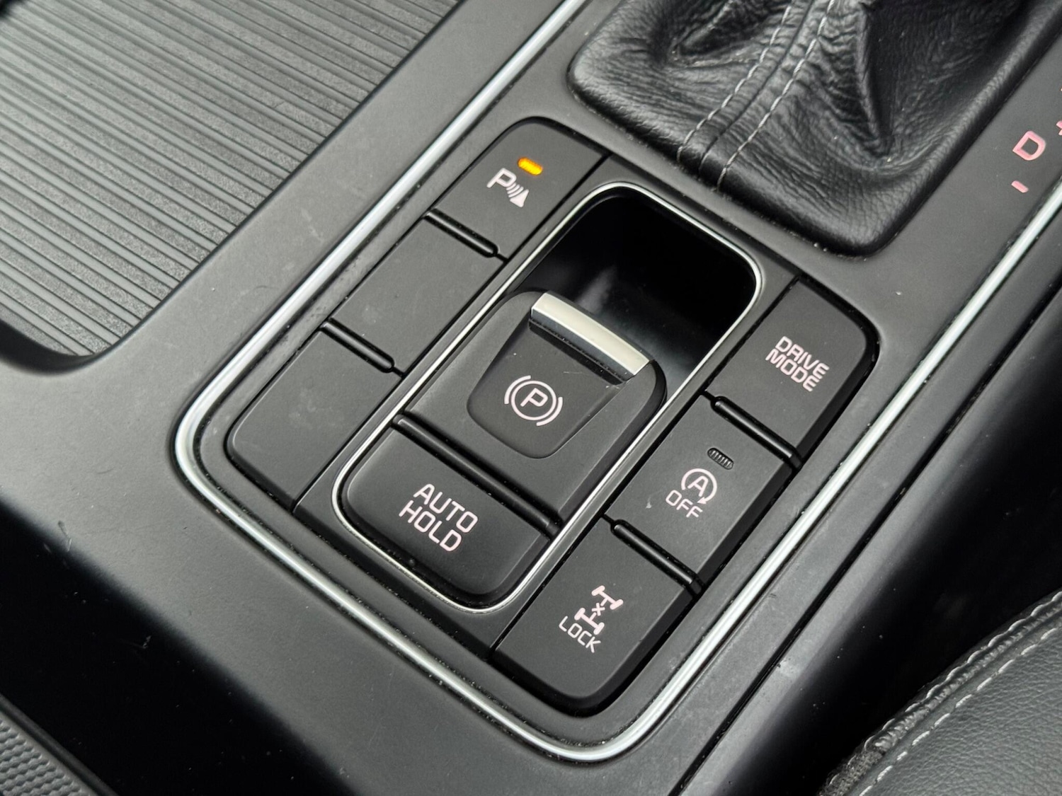 Used Kia Sorento 2016 for sale - 77120530: Photo 41