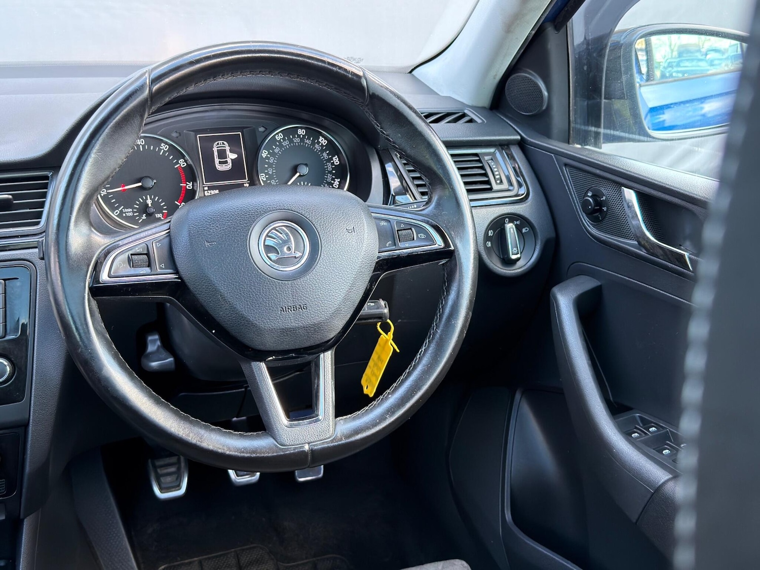 Used Skoda Rapid Spaceback 2015 for sale - 78062754: Photo 15