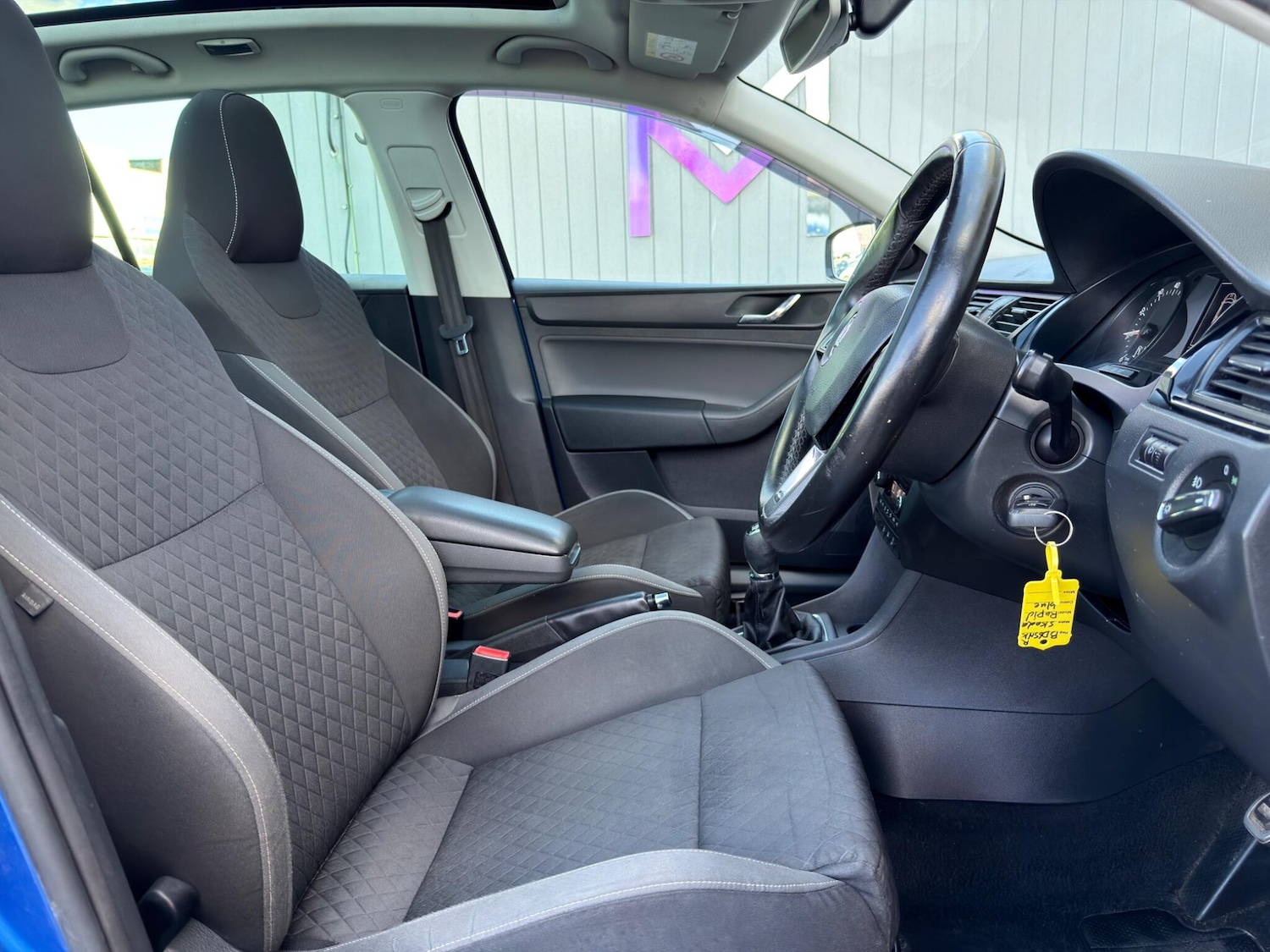 Used Skoda Rapid Spaceback 2015 for sale - 78062754: Photo 26