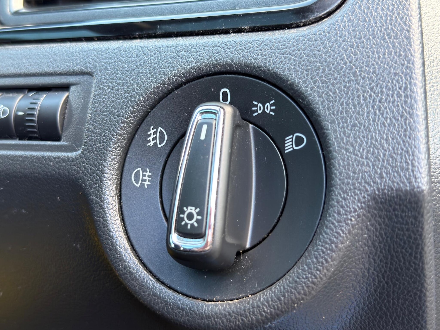 Used Skoda Rapid Spaceback 2015 for sale - 78062754: Photo 29