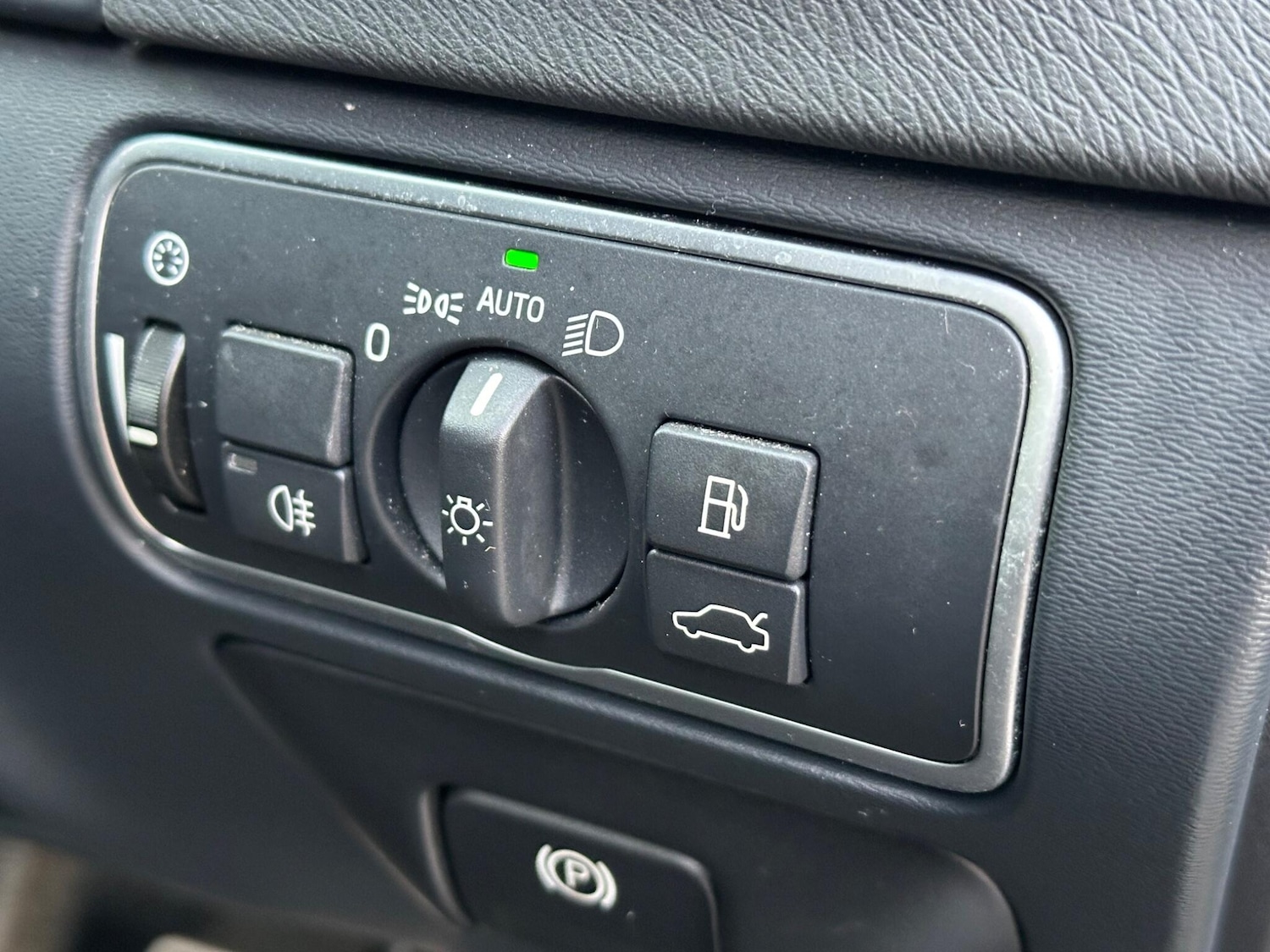 Used Volvo S60 2017 for sale - 76759770: Photo 27