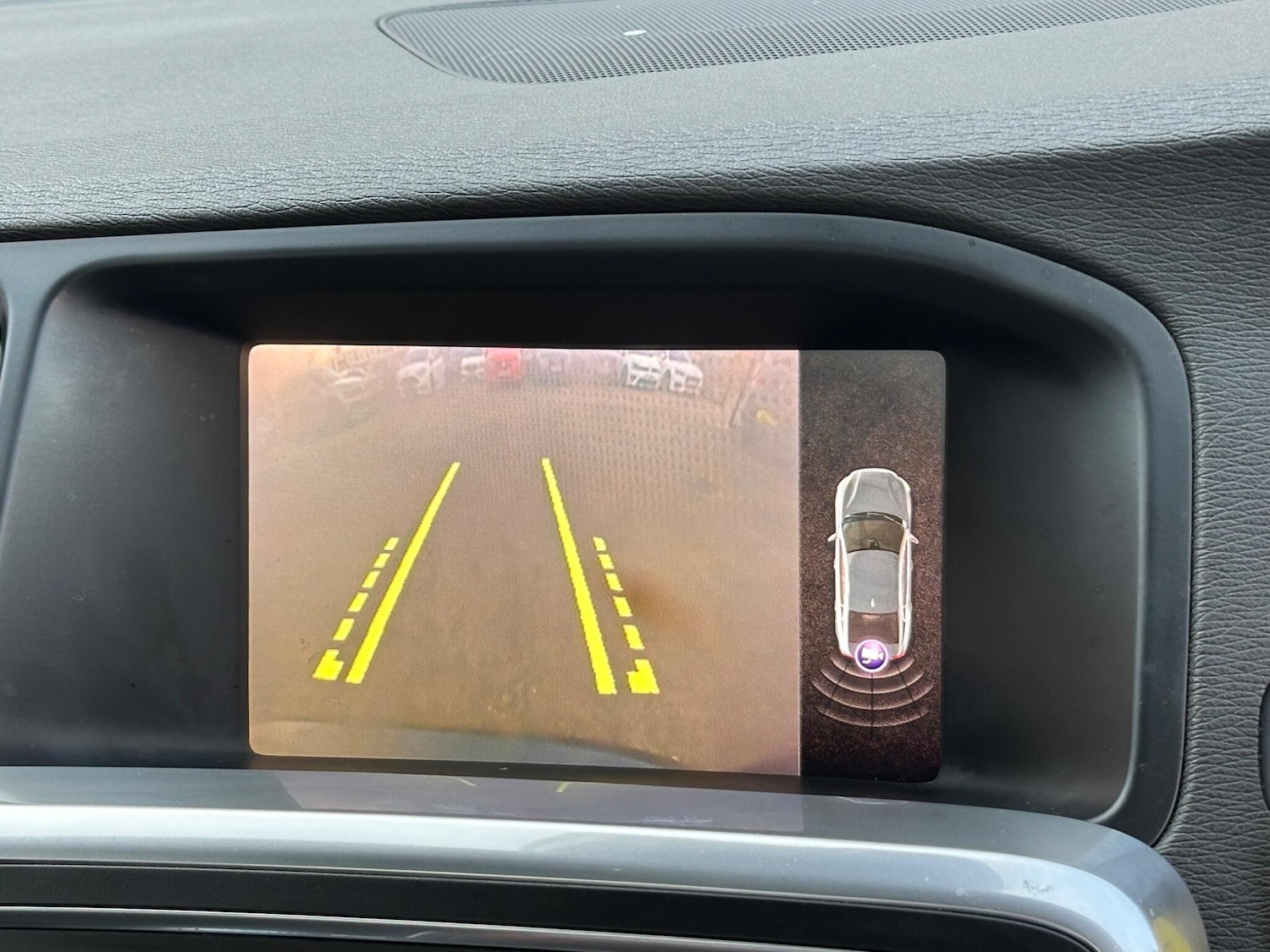 Used Volvo S60 2017 for sale - 76759770: Photo 36