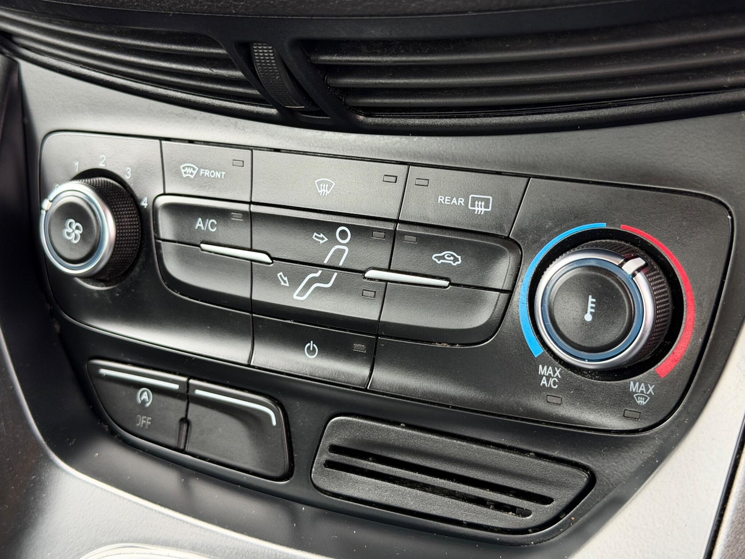 Used Ford Grand C-Max 2016 for sale - 78141446: Photo 42