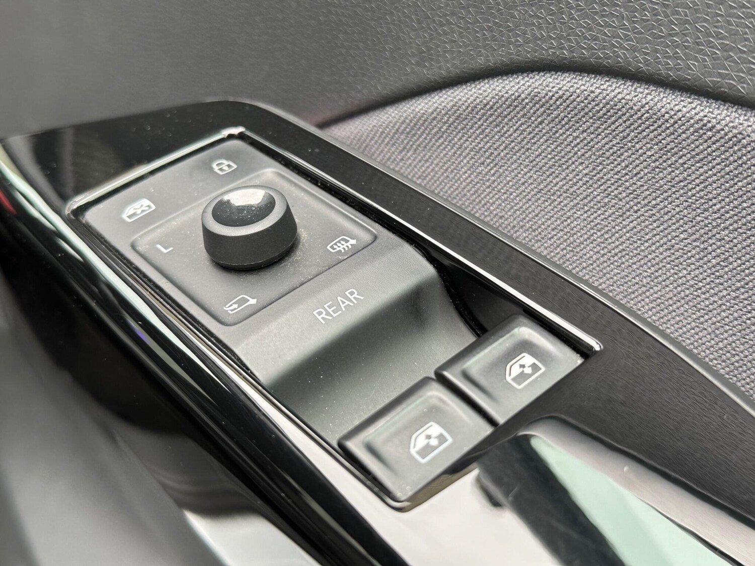 Used Volkswagen ID.3 2022 for sale - 76283523: Photo 20