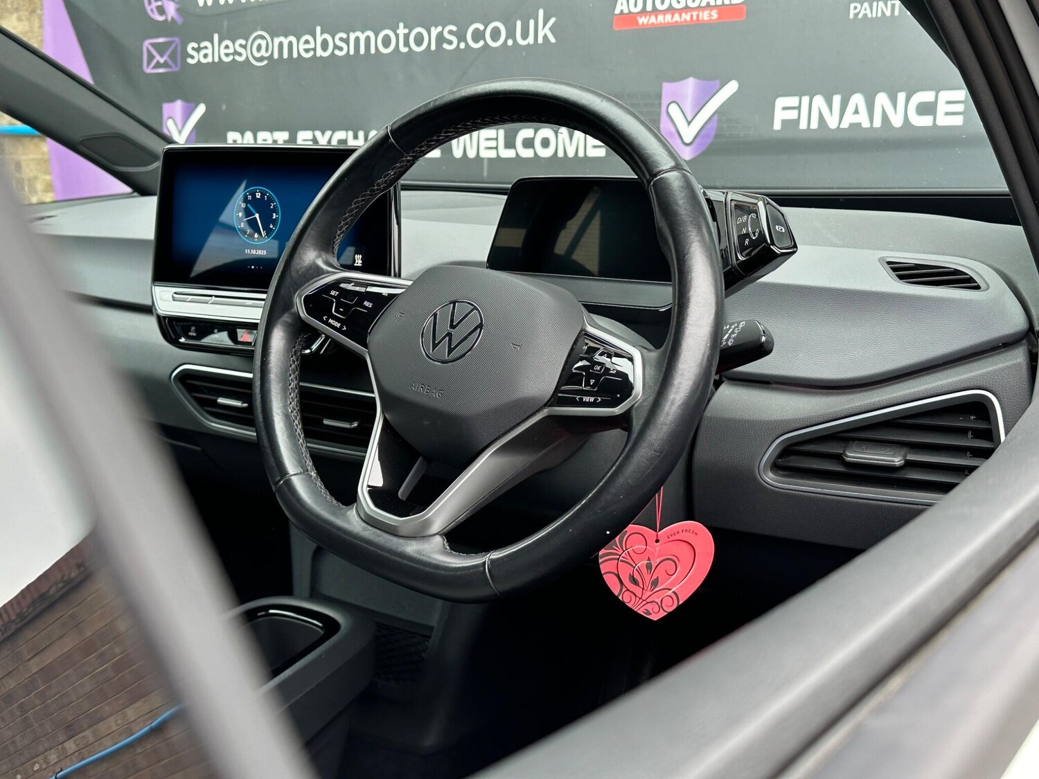 Used Volkswagen ID.3 2022 for sale - 76283523: Photo 8