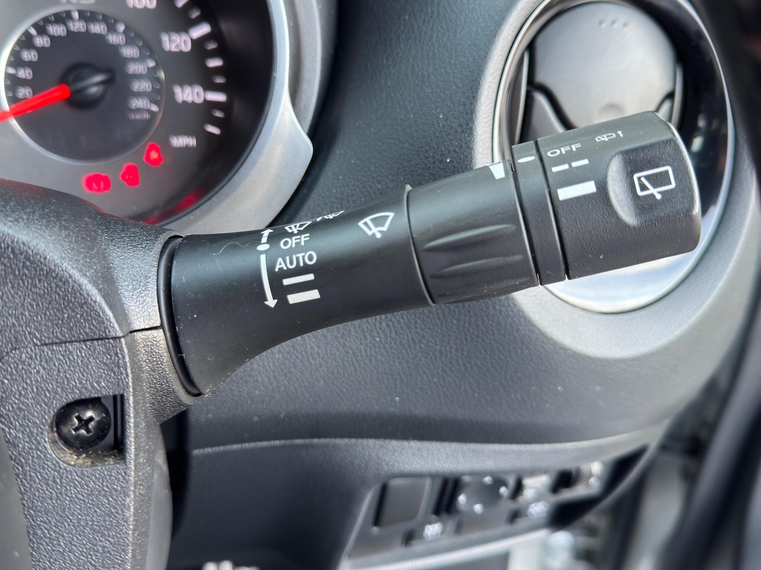 Used Nissan Juke 2017 for sale - 76752498: Photo 32