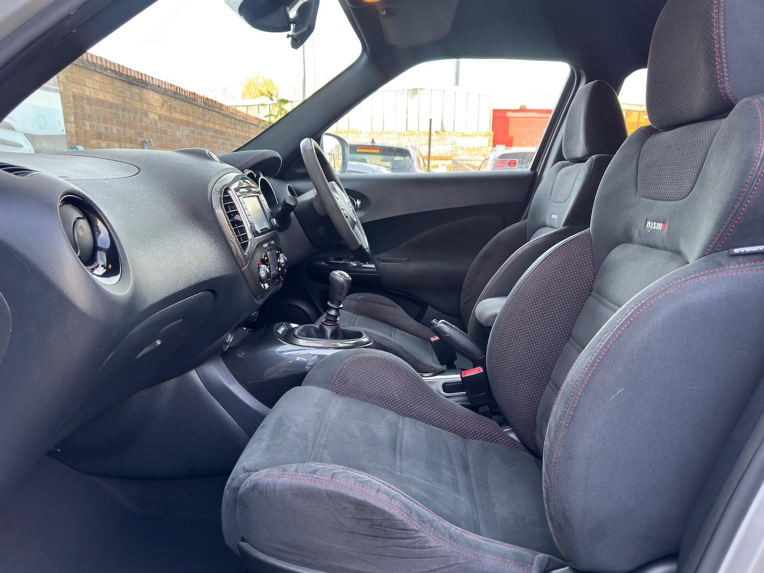 Used Nissan Juke 2017 for sale - 76752498: Photo 47