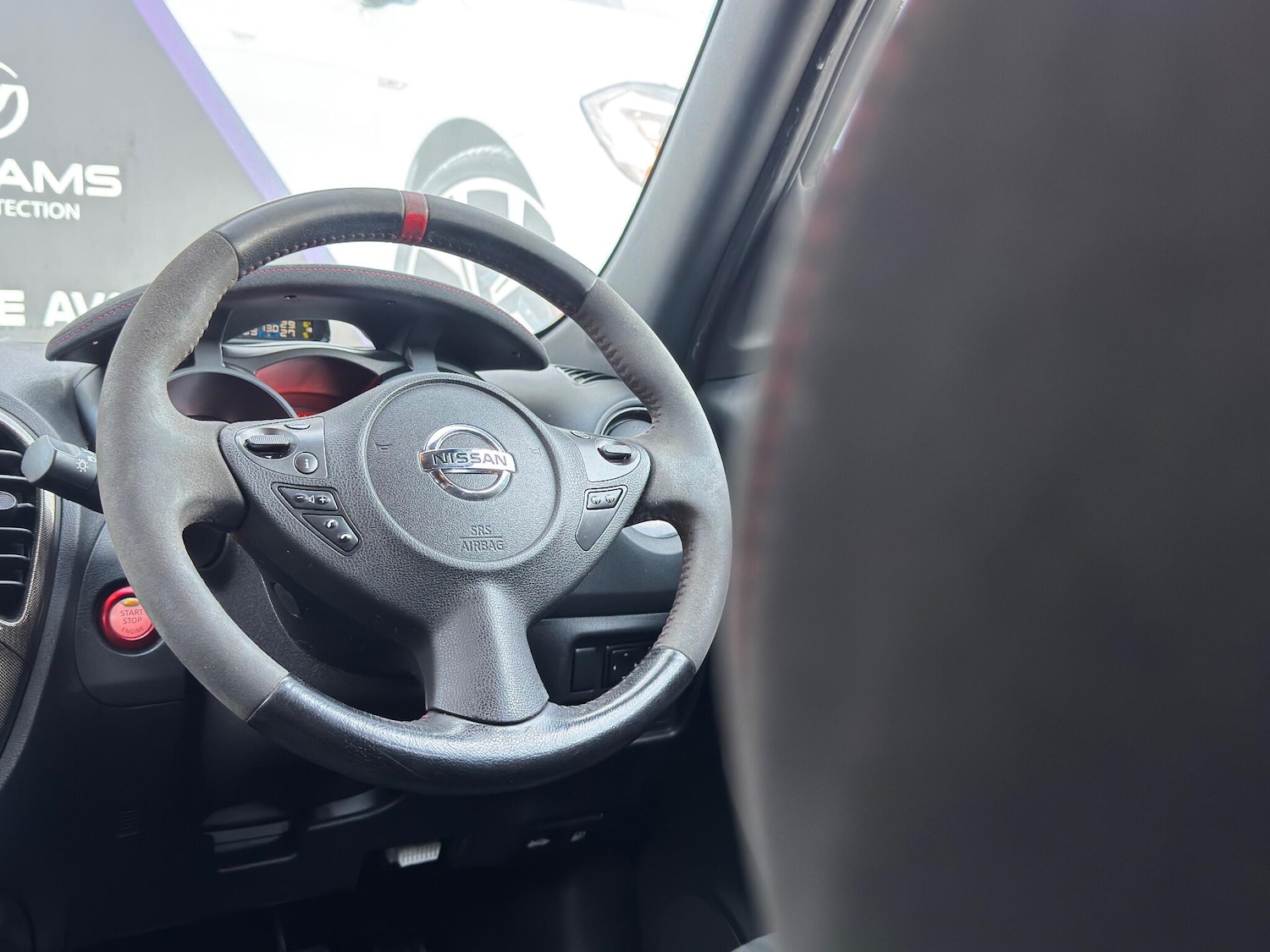 Used Nissan Juke 2017 for sale - 76752498: Photo 51