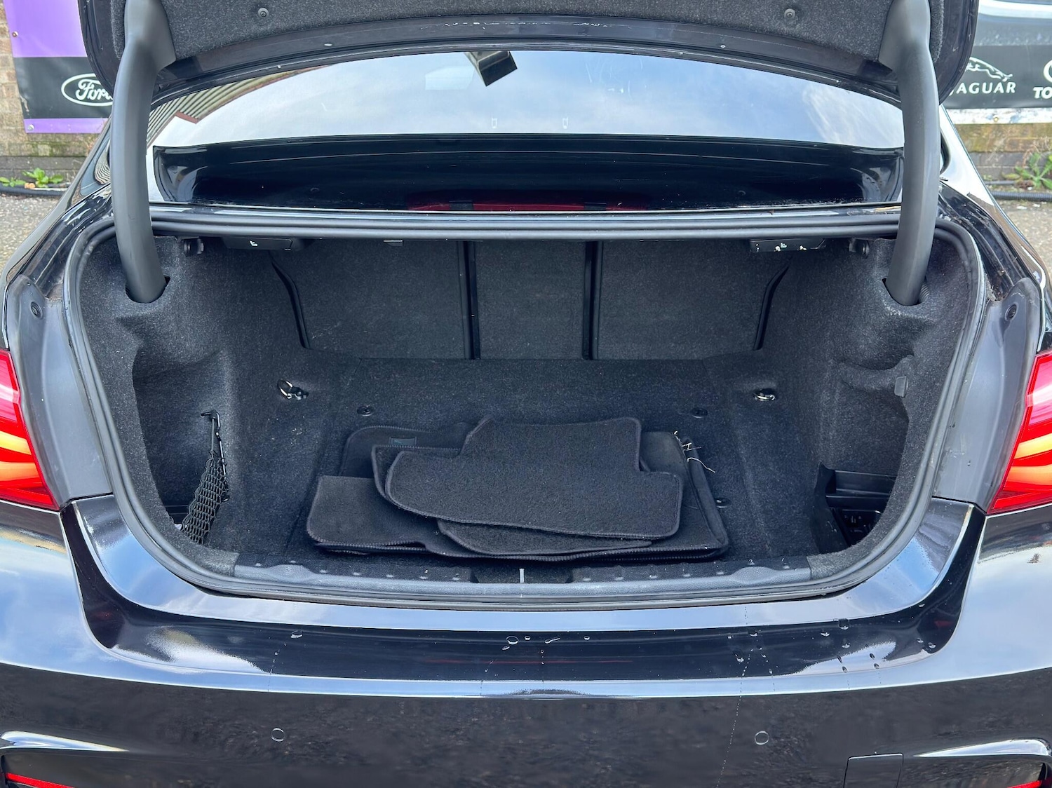 Used BMW 3 Series 2017 for sale - 76743121: Photo 19