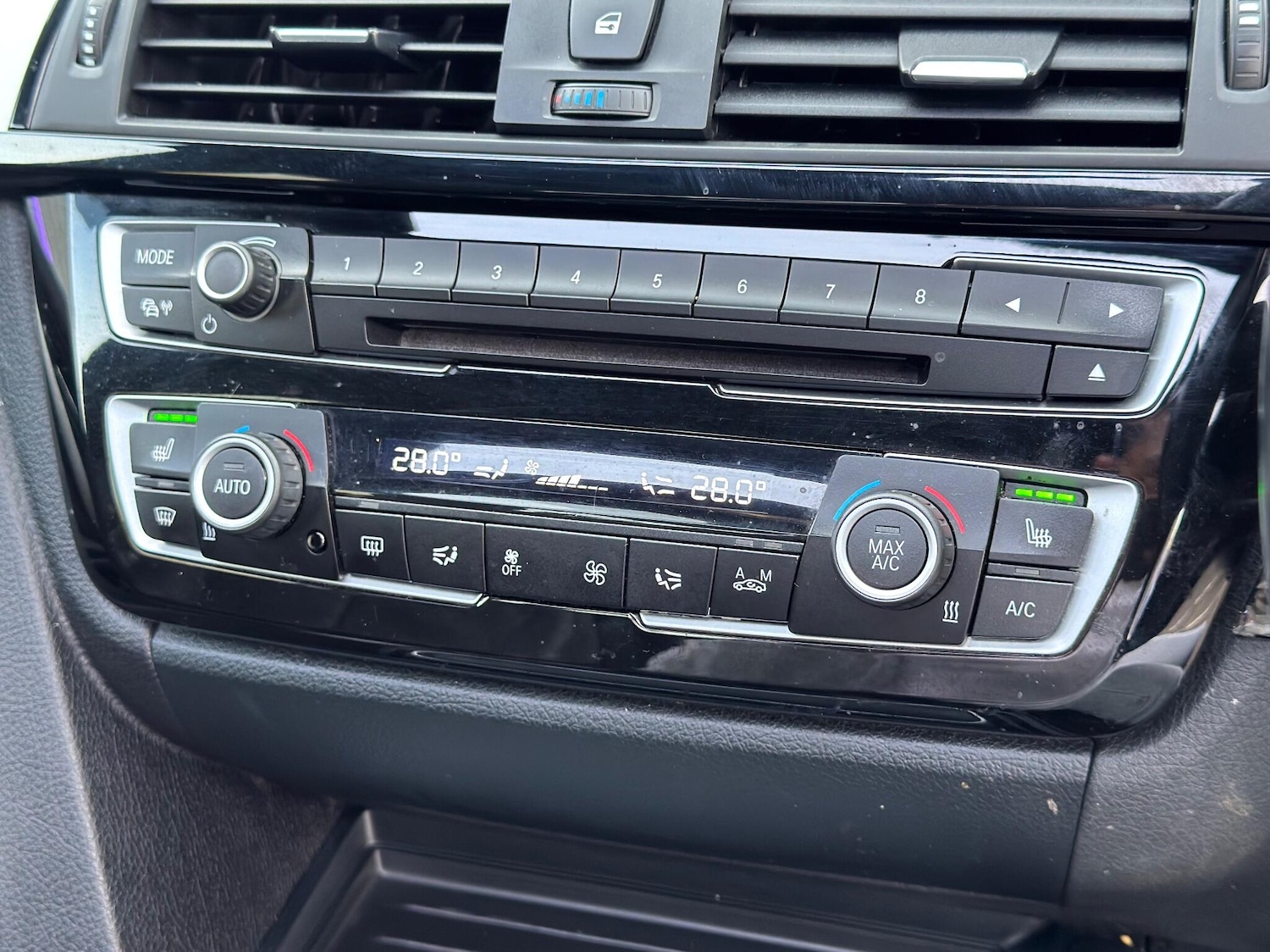 Used BMW 3 Series 2017 for sale - 76743121: Photo 42