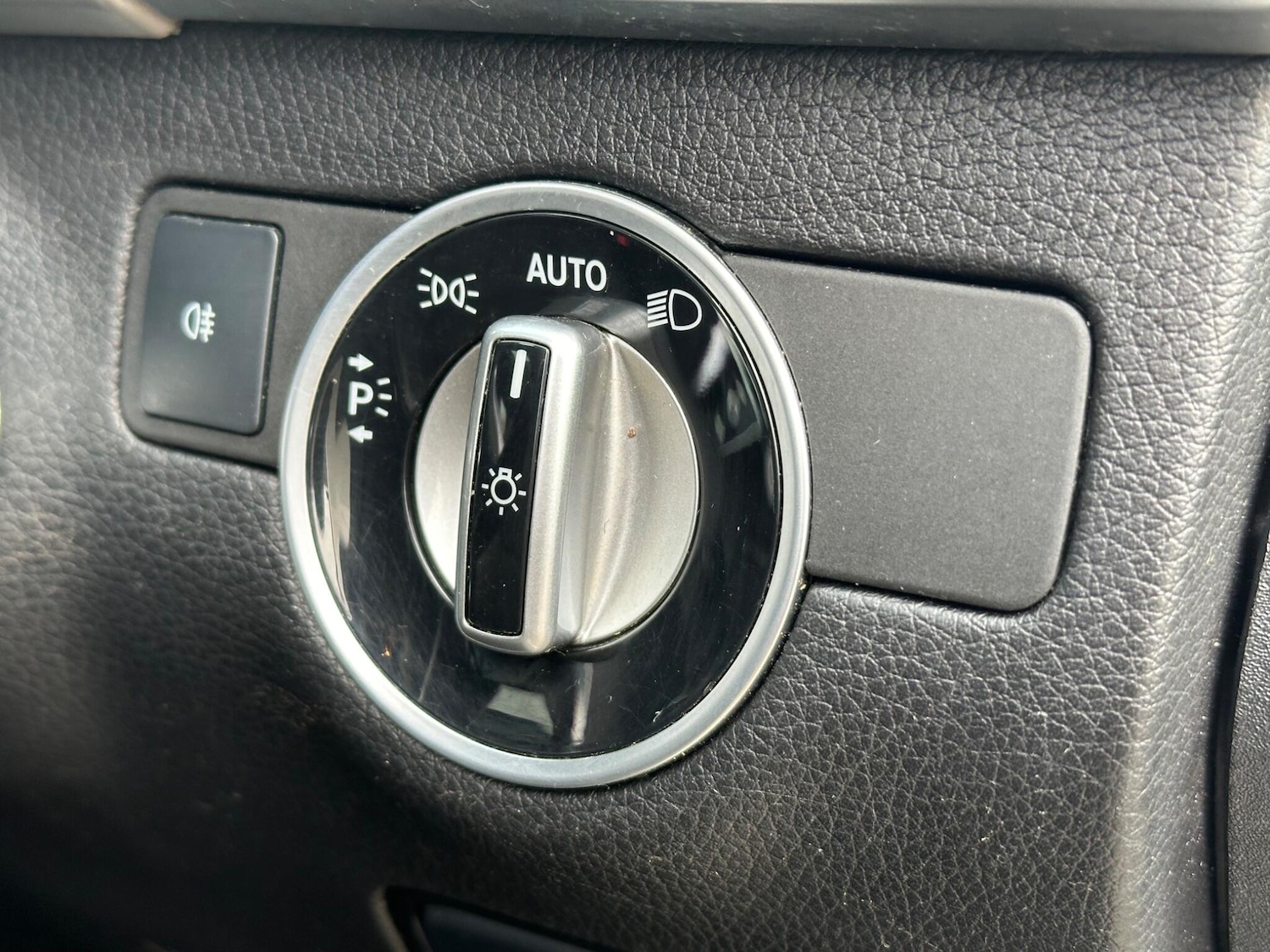Used Mercedes-Benz M-Class 2015 for sale - 76072290: Photo 27