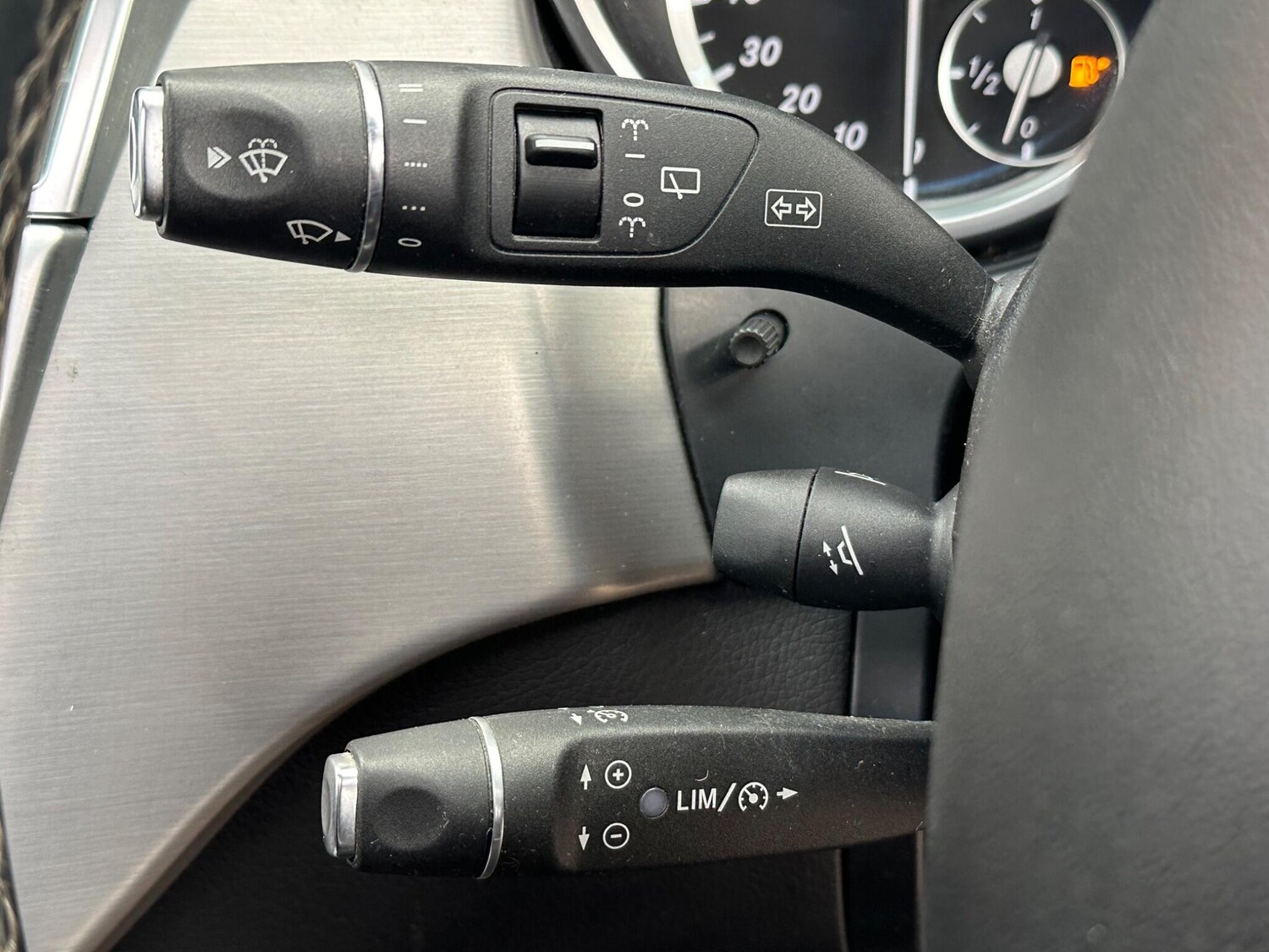 Used Mercedes-Benz M-Class 2015 for sale - 76072290: Photo 29