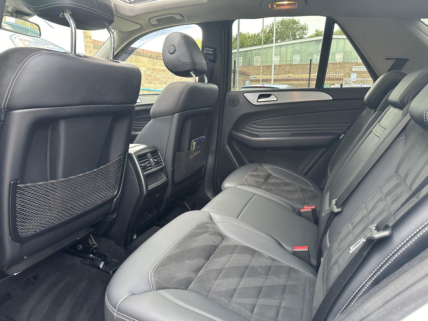 Used Mercedes-Benz M-Class 2015 for sale - 76072290: Photo 50