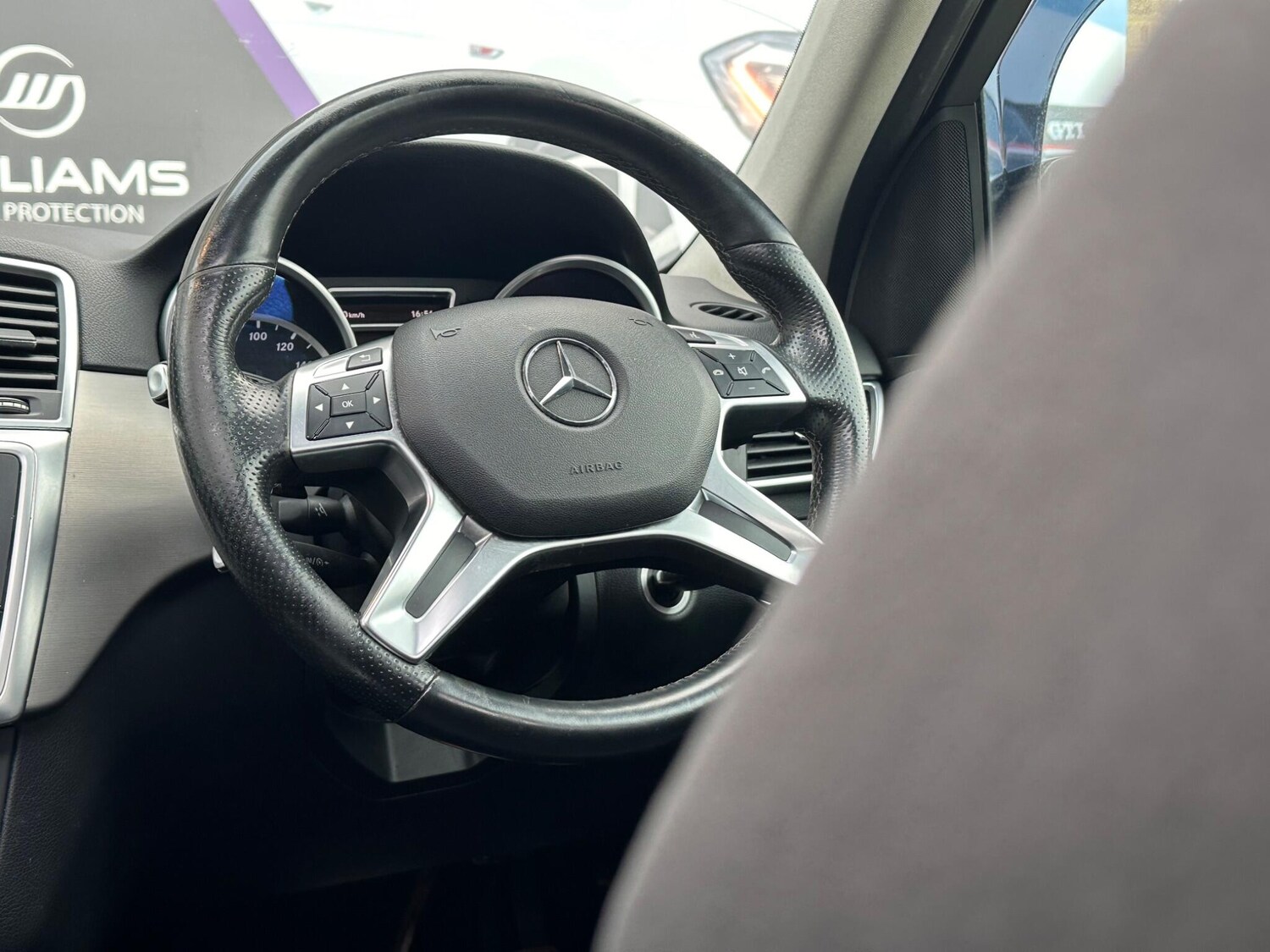 Used Mercedes-Benz M-Class 2015 for sale - 76072290: Photo 52
