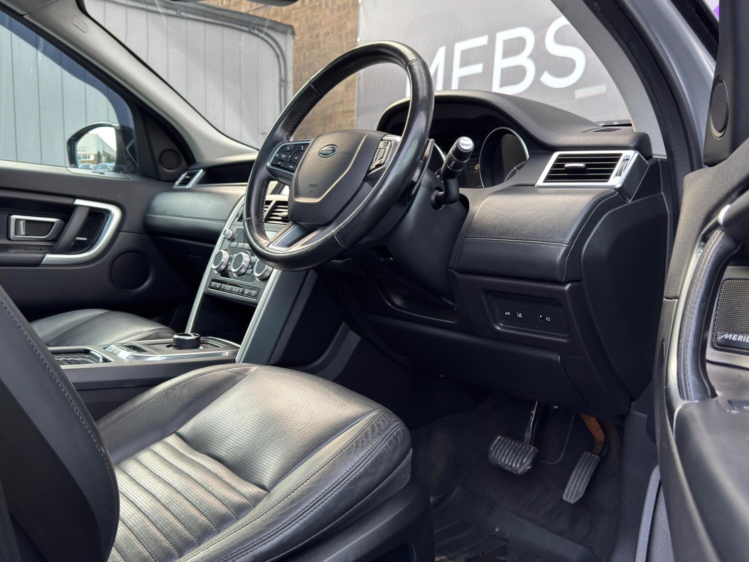 Used Land Rover Discovery Sport 2017 for sale - 77524368: Photo 11