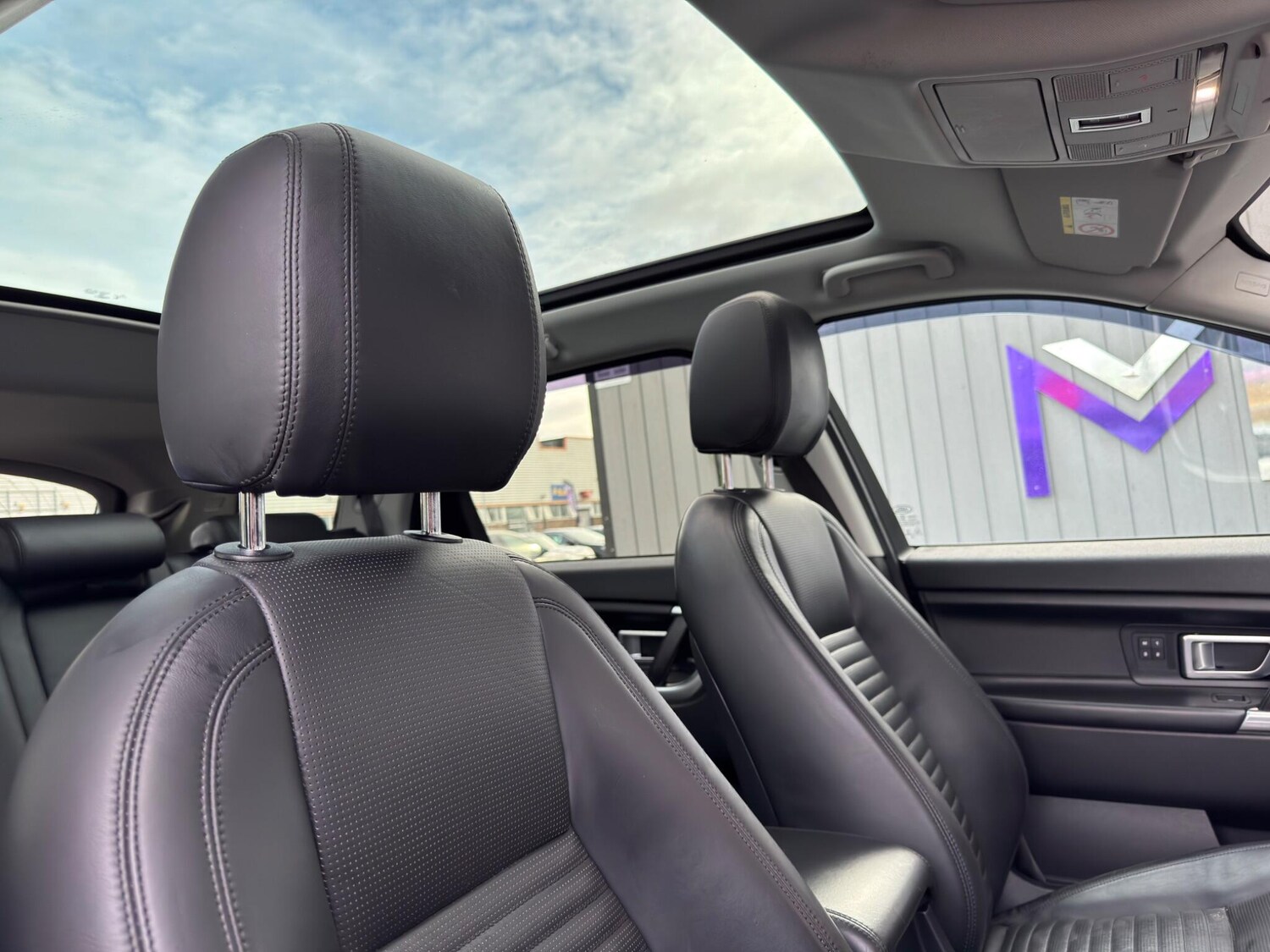 Used Land Rover Discovery Sport 2017 for sale - 77524368: Photo 29