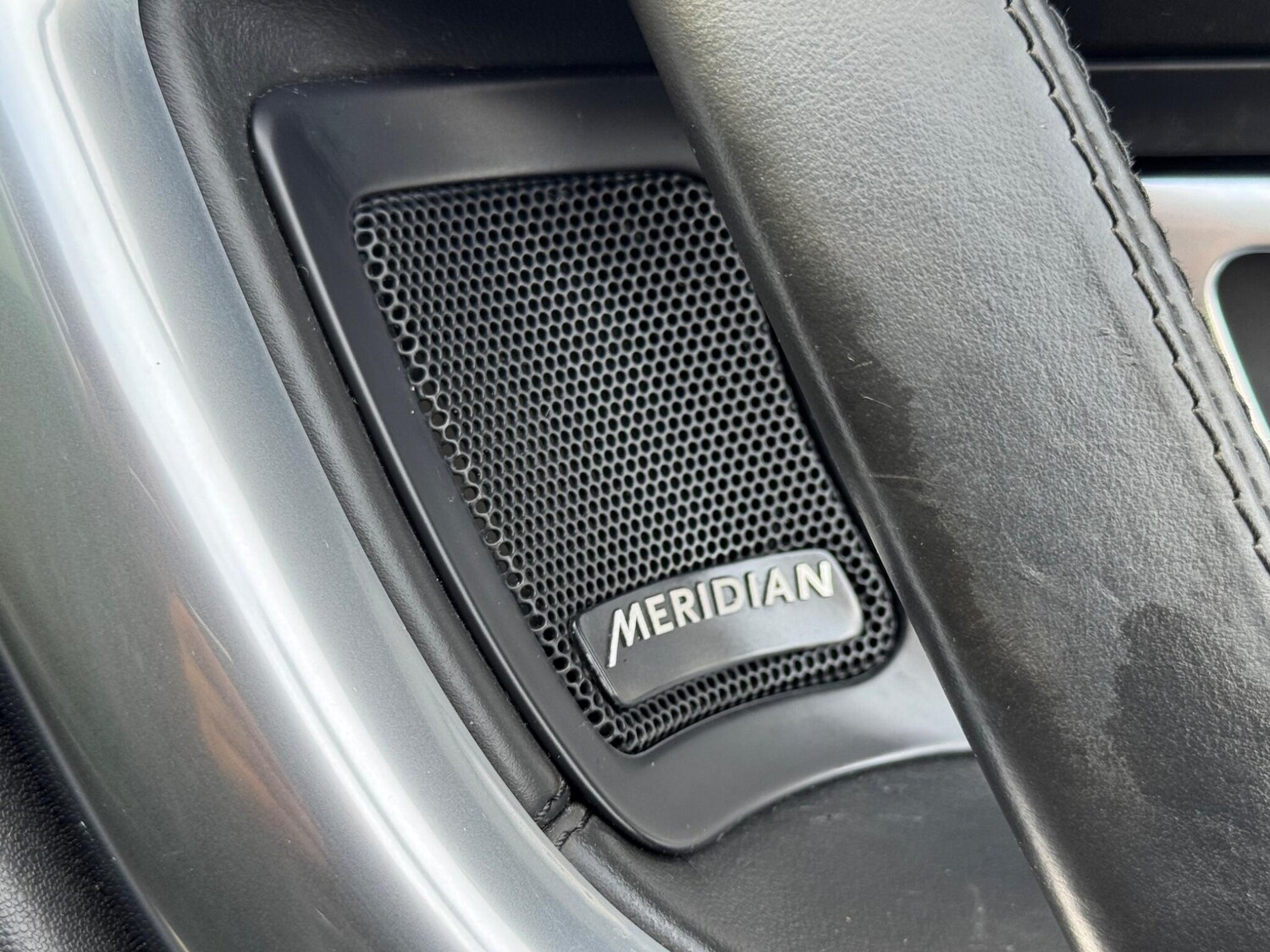 Used Land Rover Discovery Sport 2017 for sale - 77524368: Photo 32