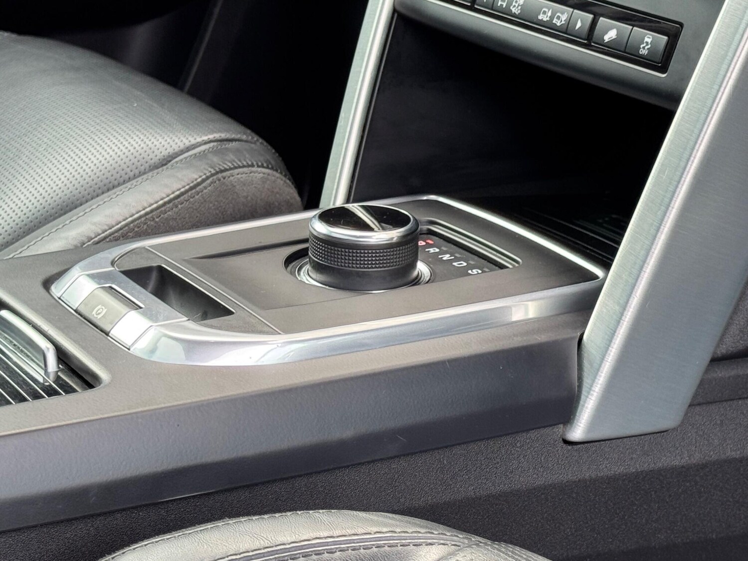 Used Land Rover Discovery Sport 2017 for sale - 77524368: Photo 52